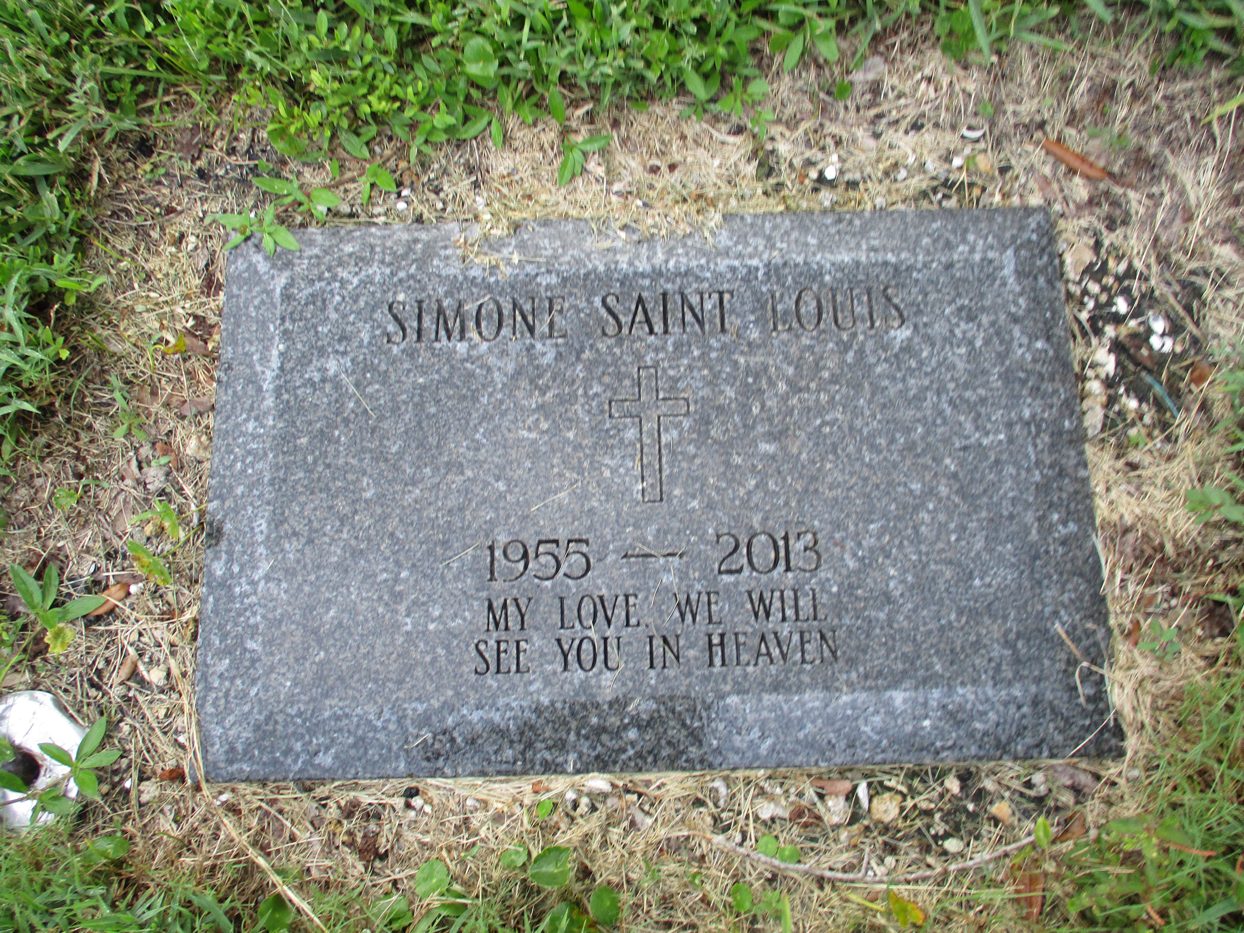 Simone Saint Louis