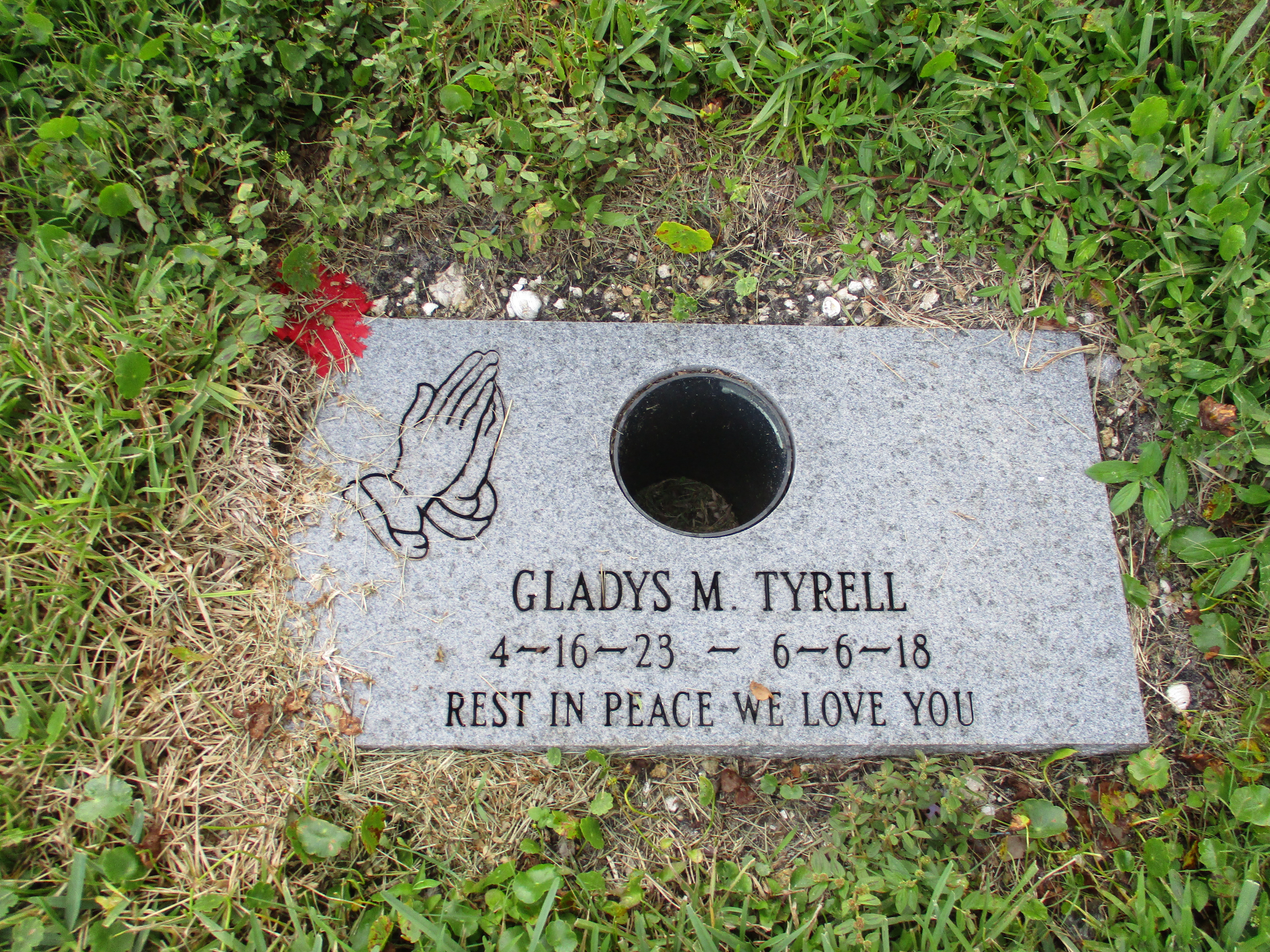 Gladys M Tyrell