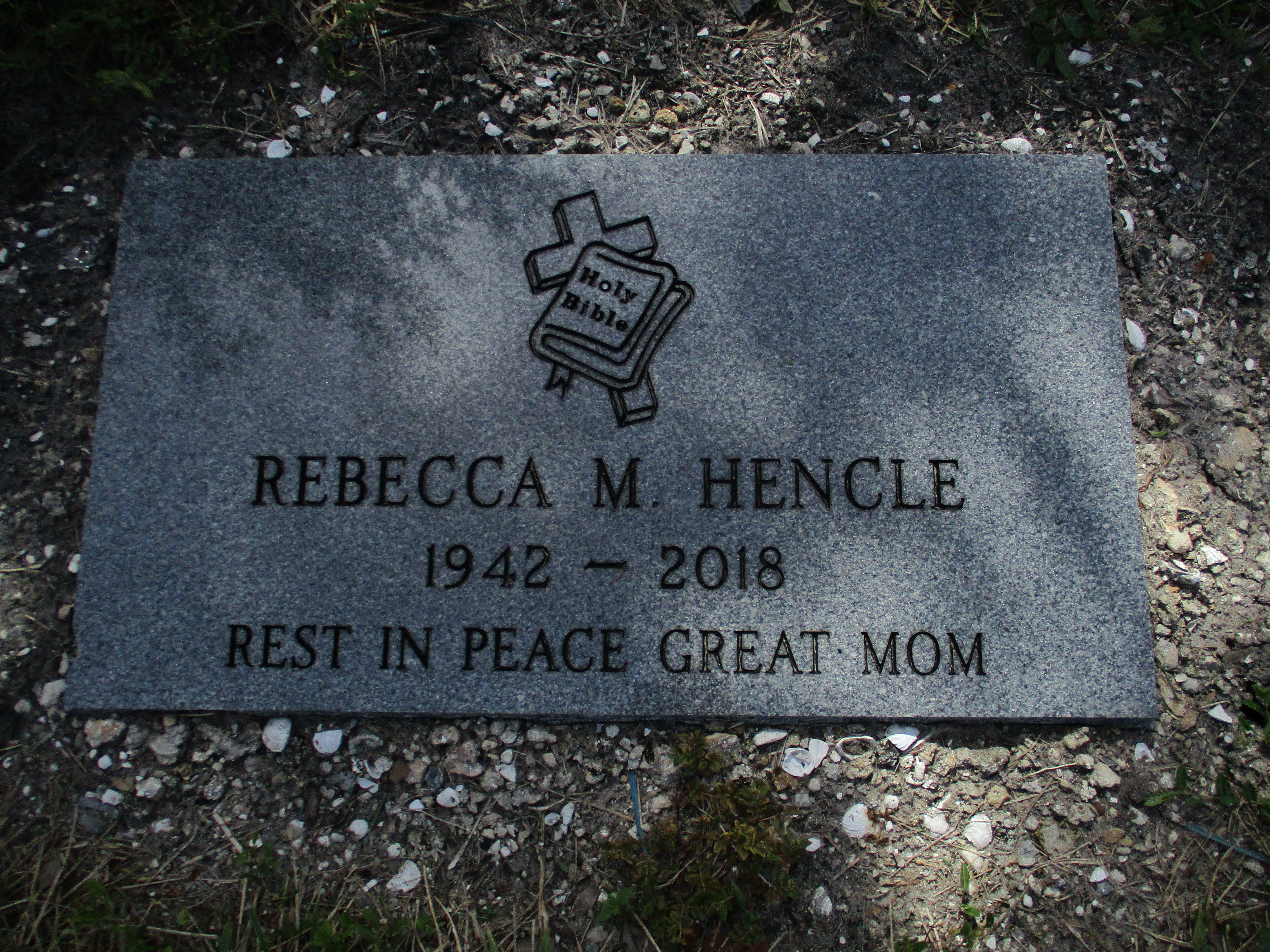 Rebecca M Hencle