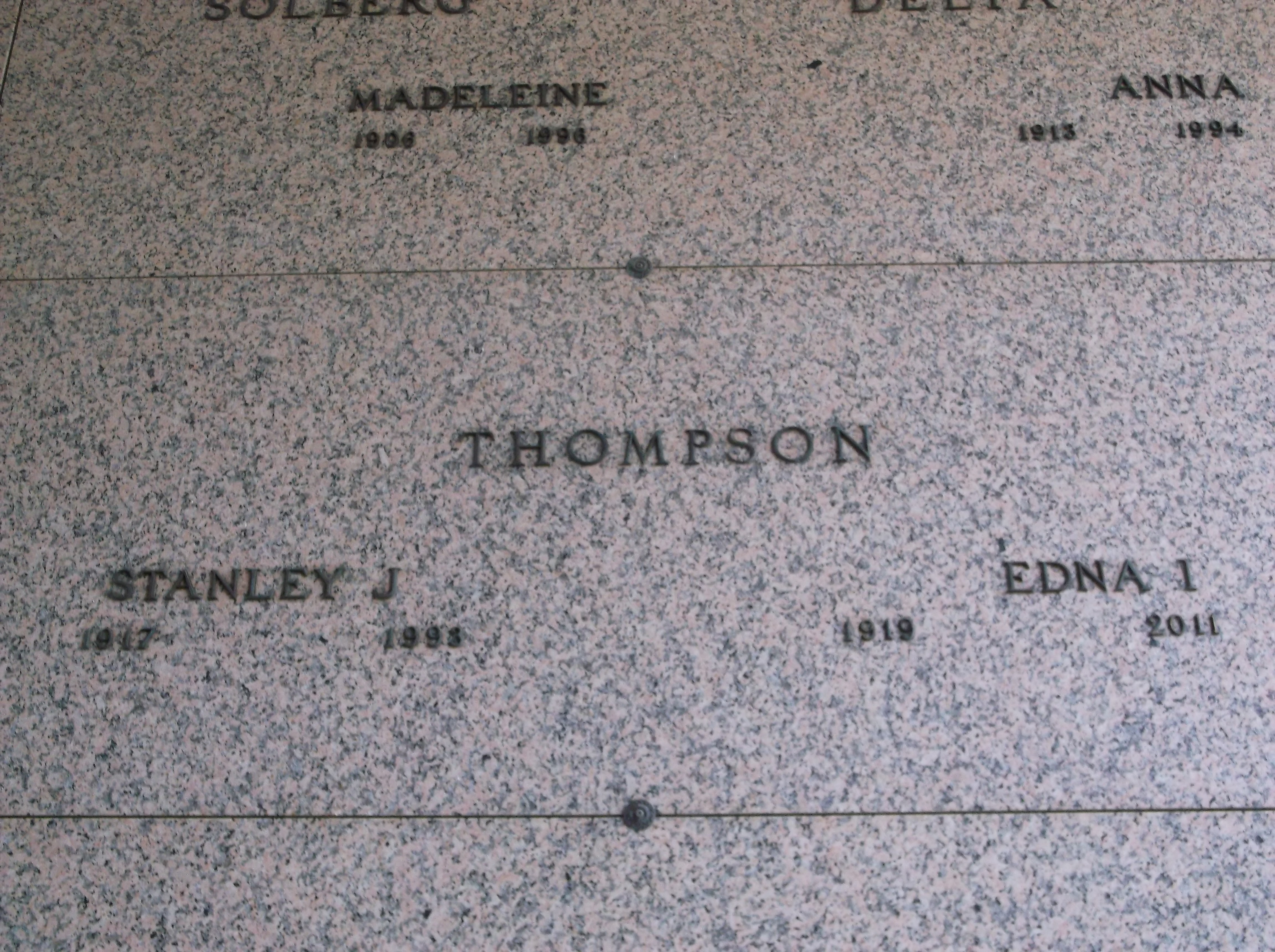 Stanley J Thompson