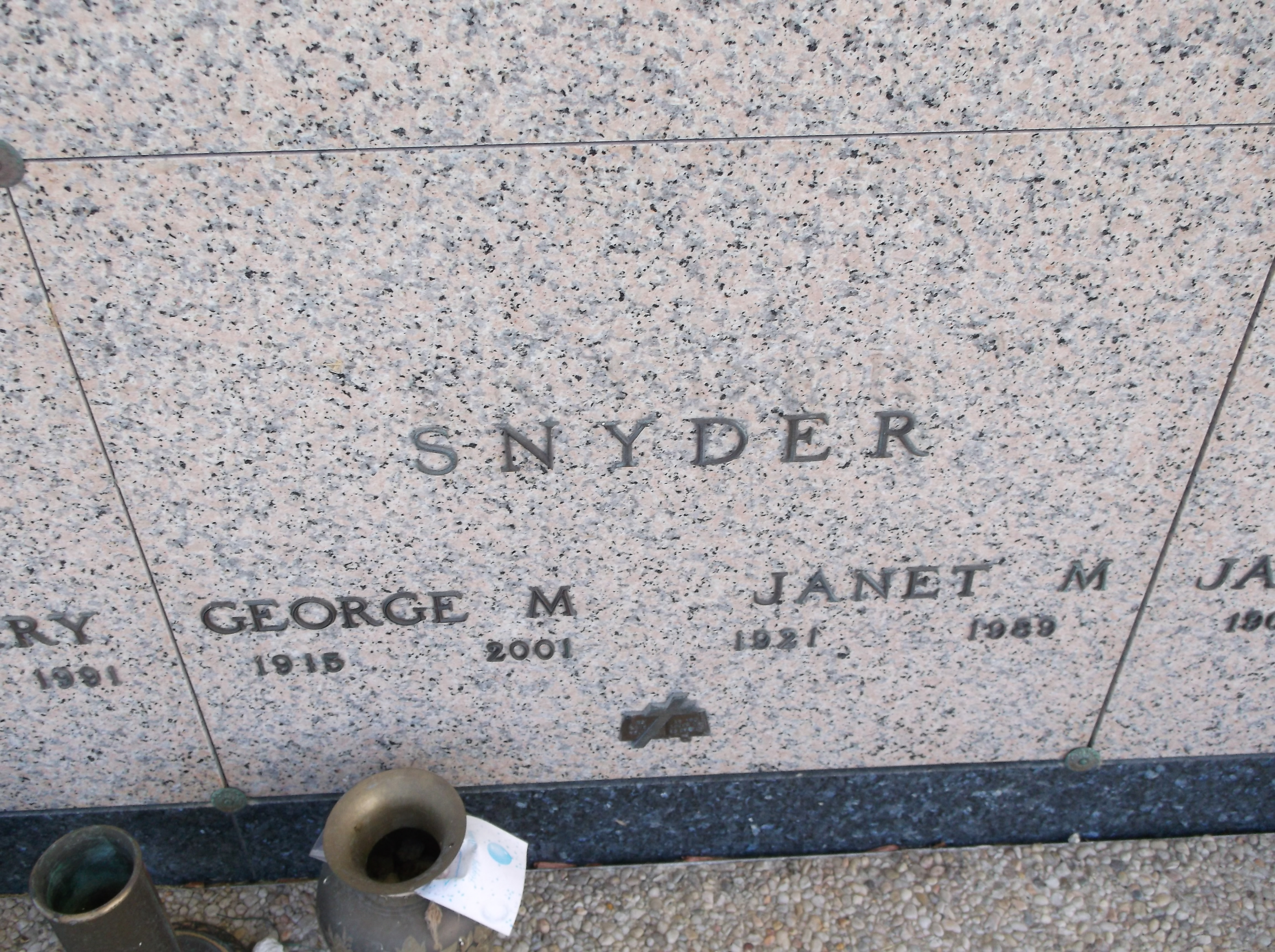 George M Snyder