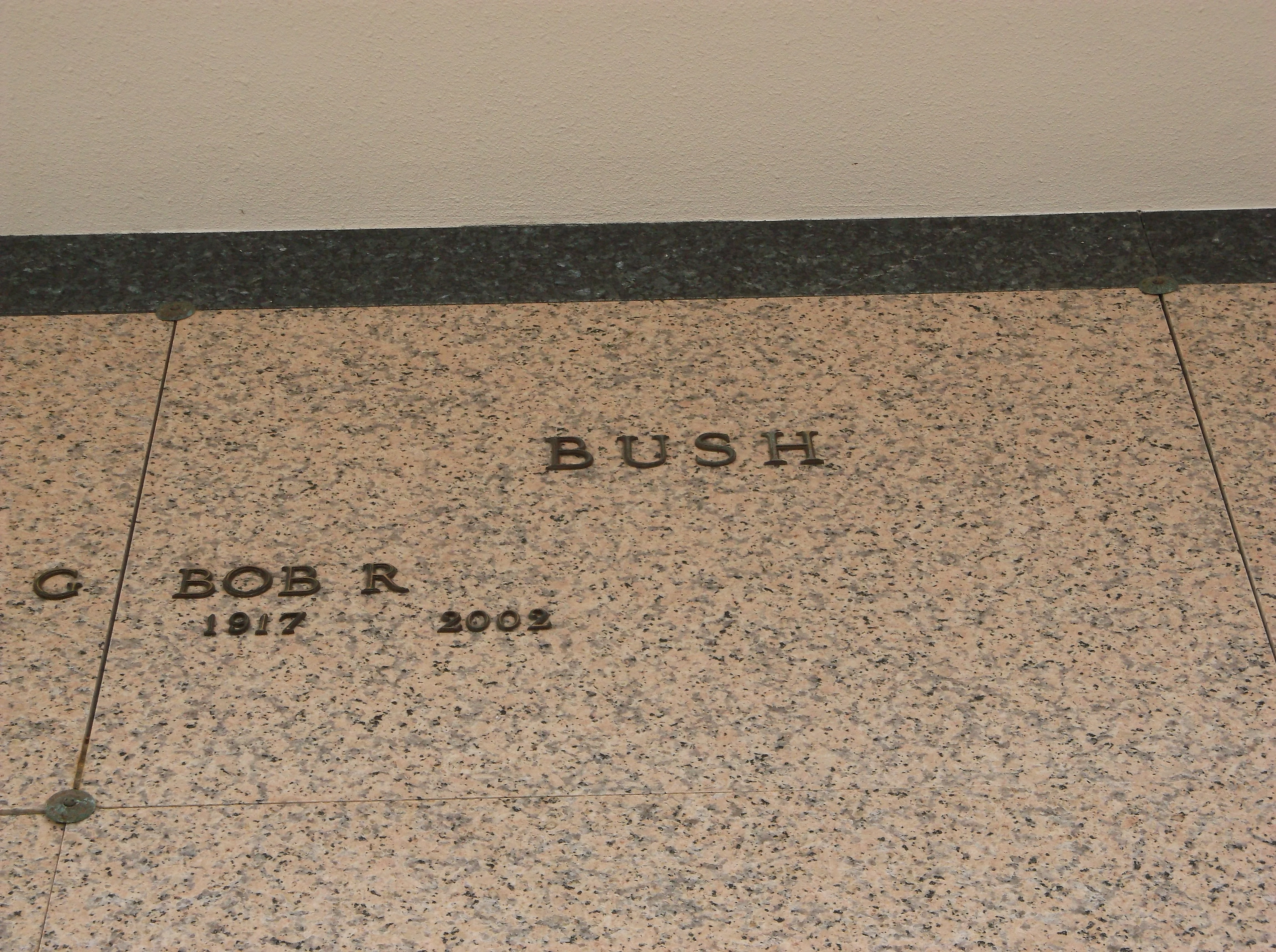 Bob R Bush