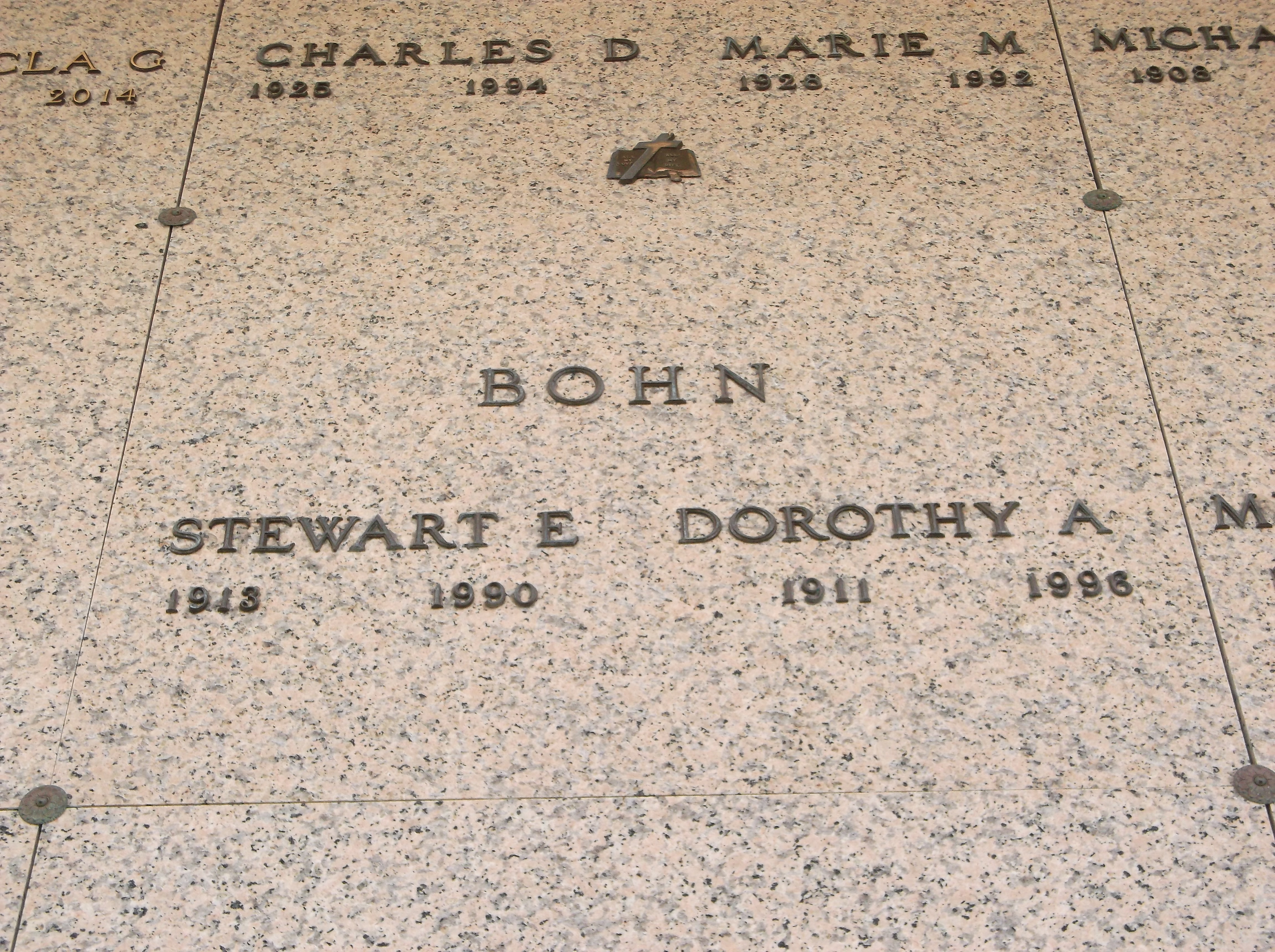 Dorothy A Bohn
