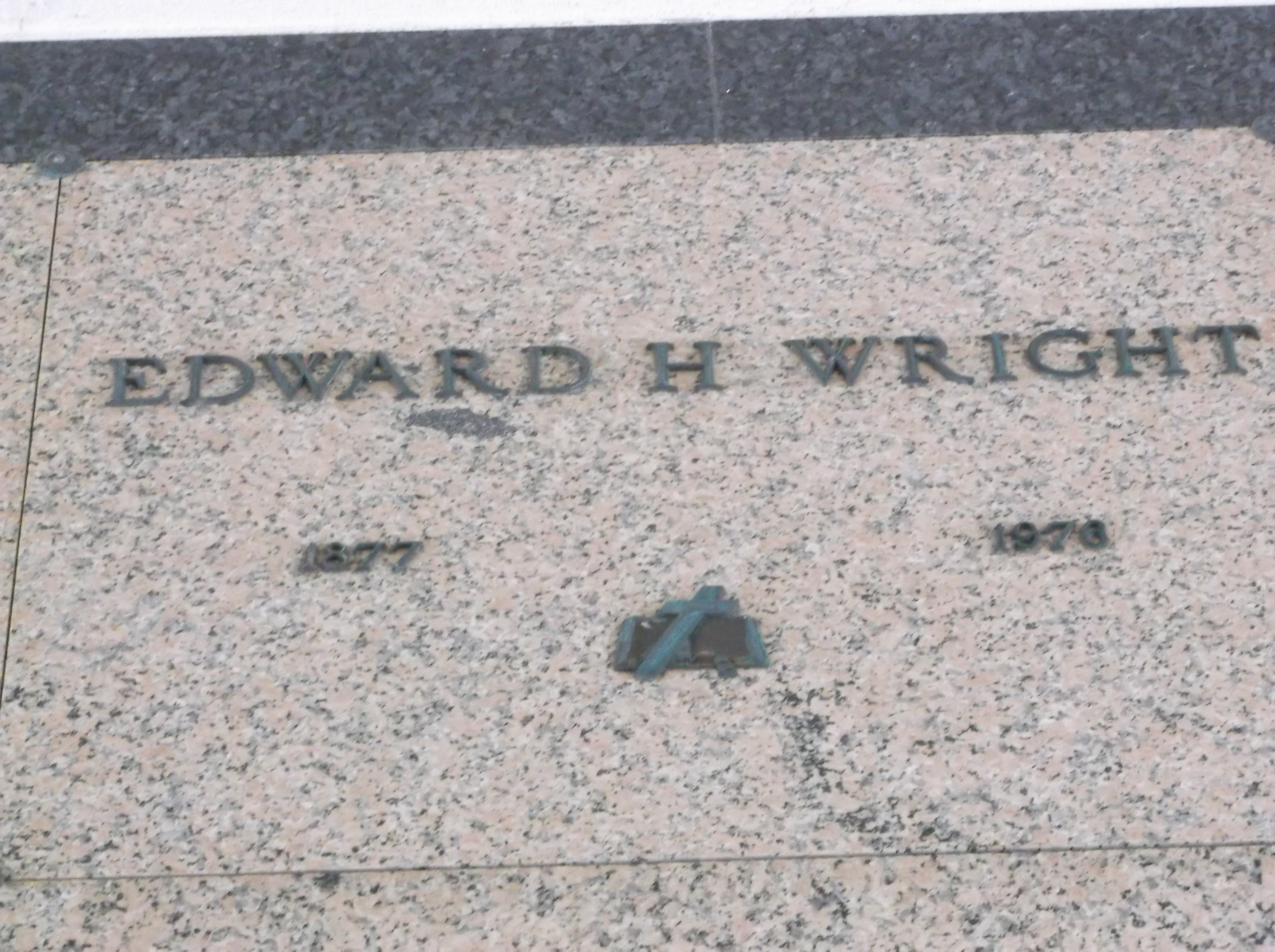 Edward H Wright