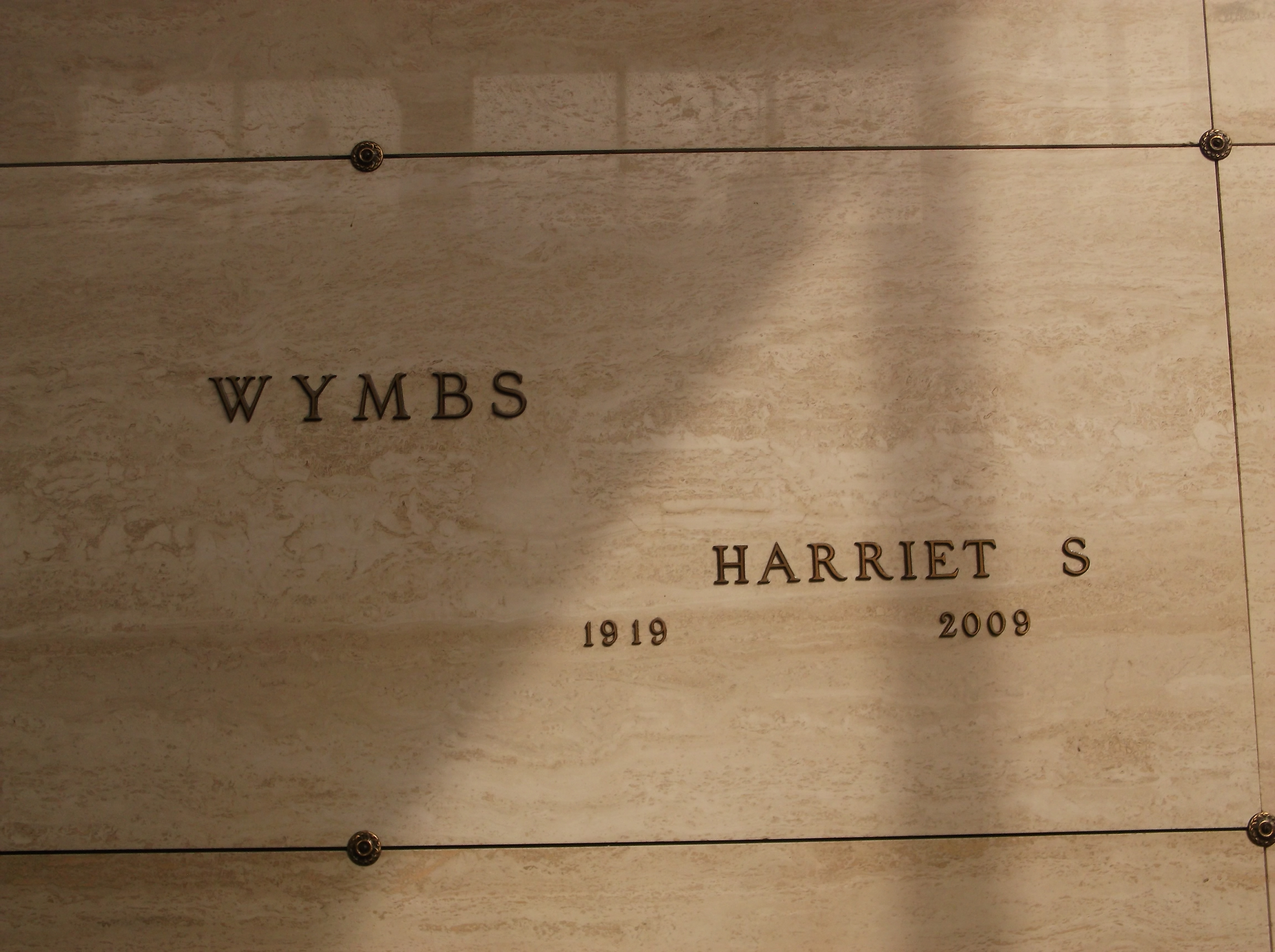Harriet S Wymbs