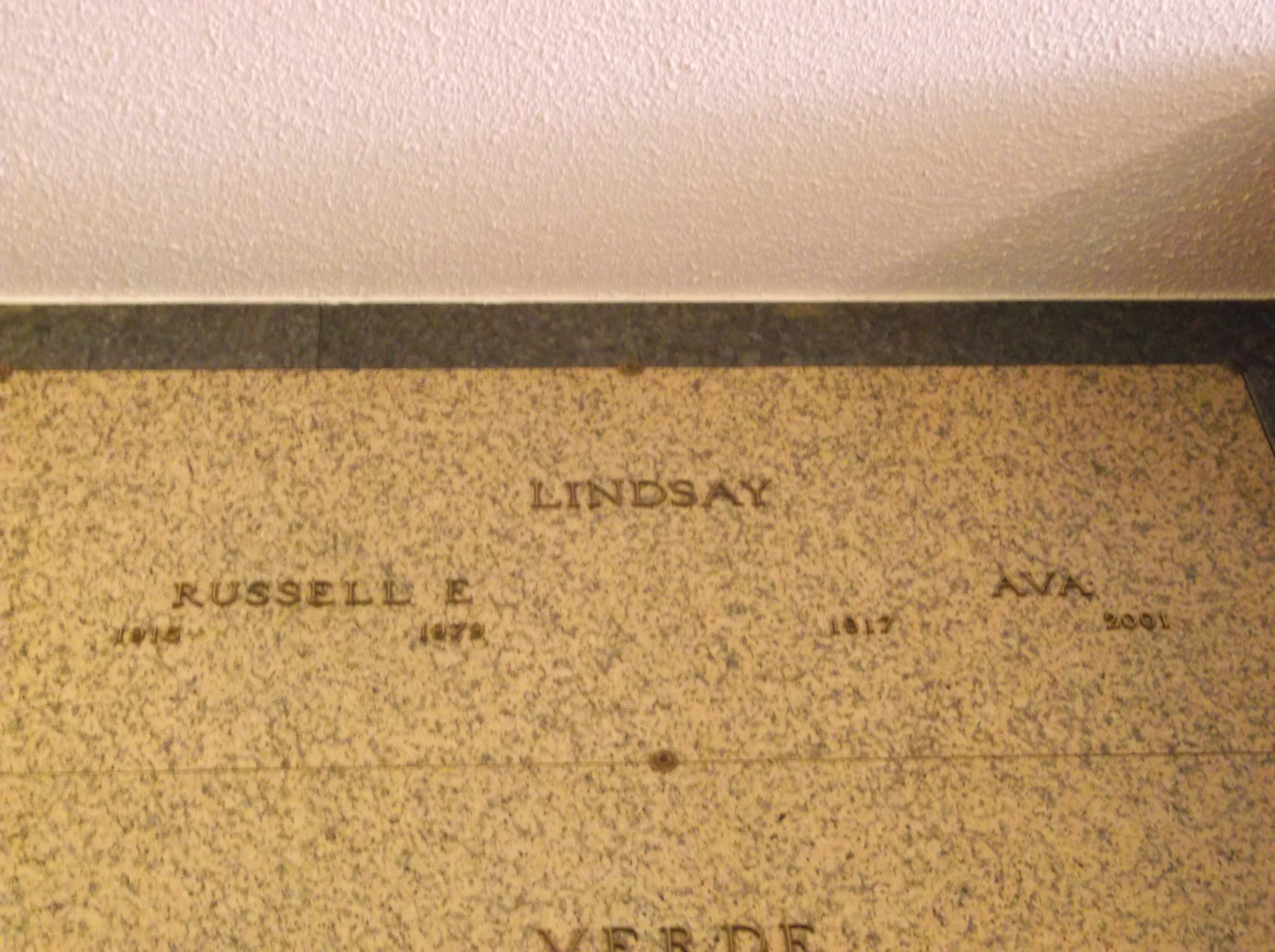 Russell E Lindsay