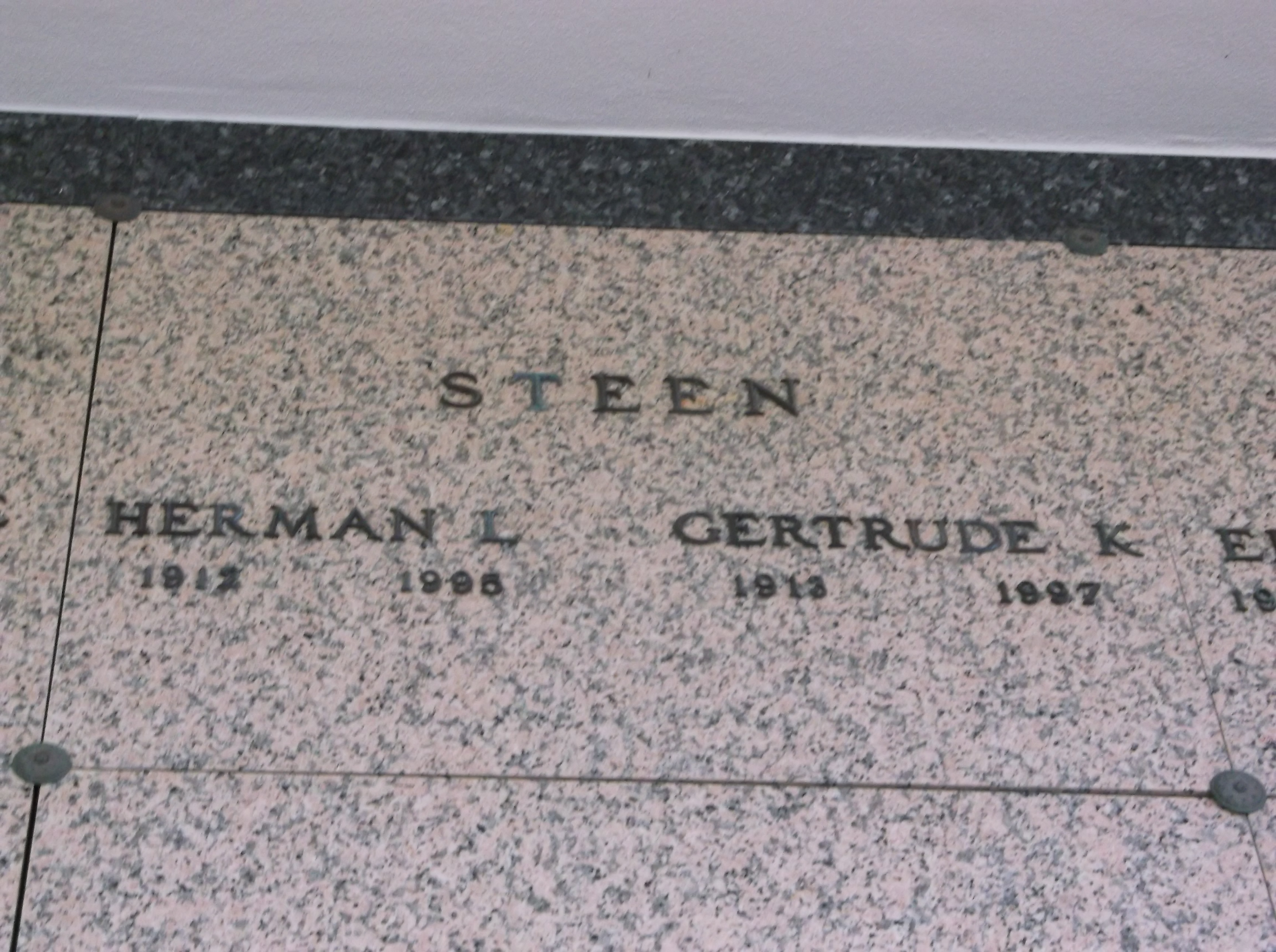 Herman L Steen