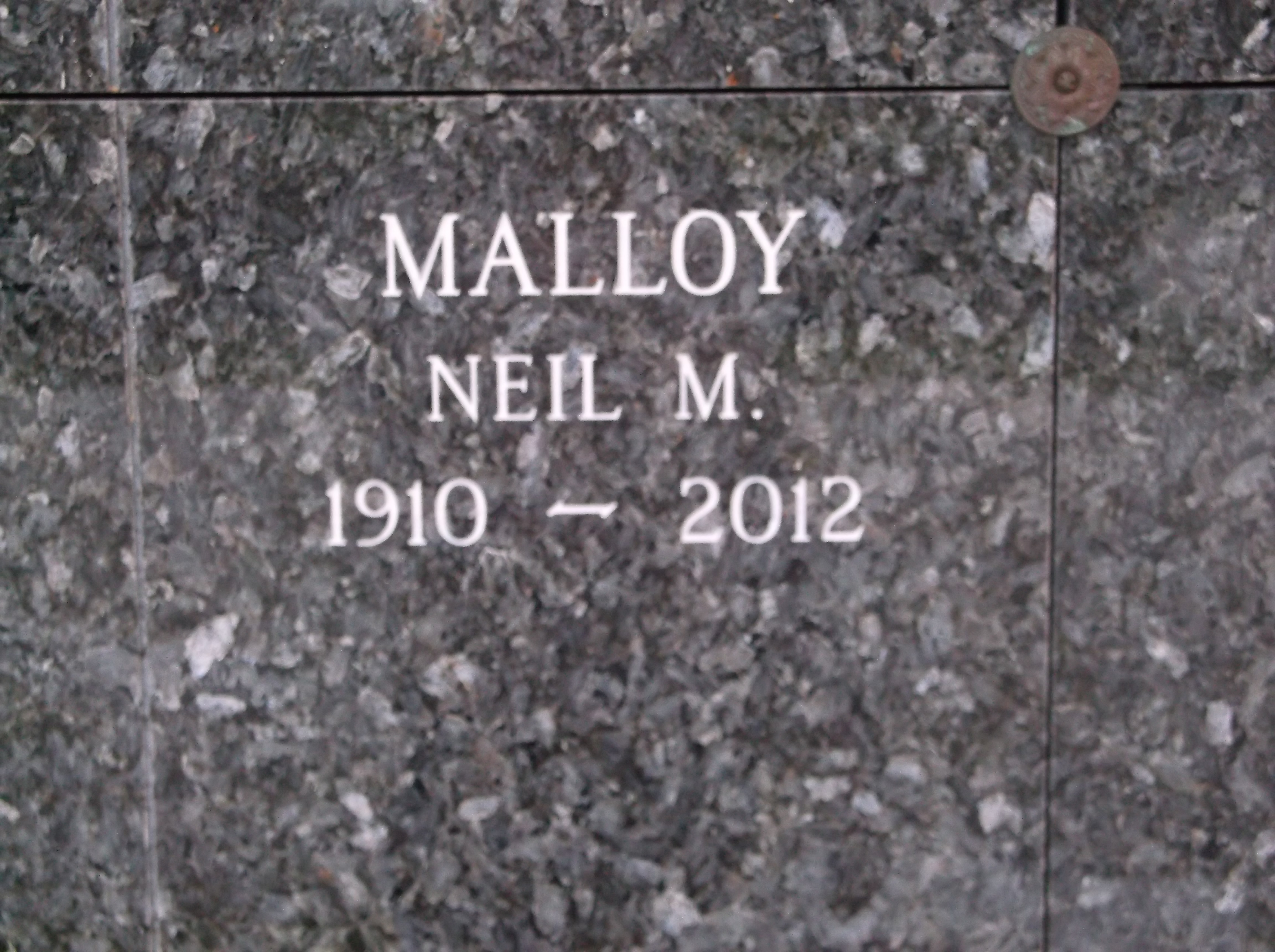 Neil M Malloy