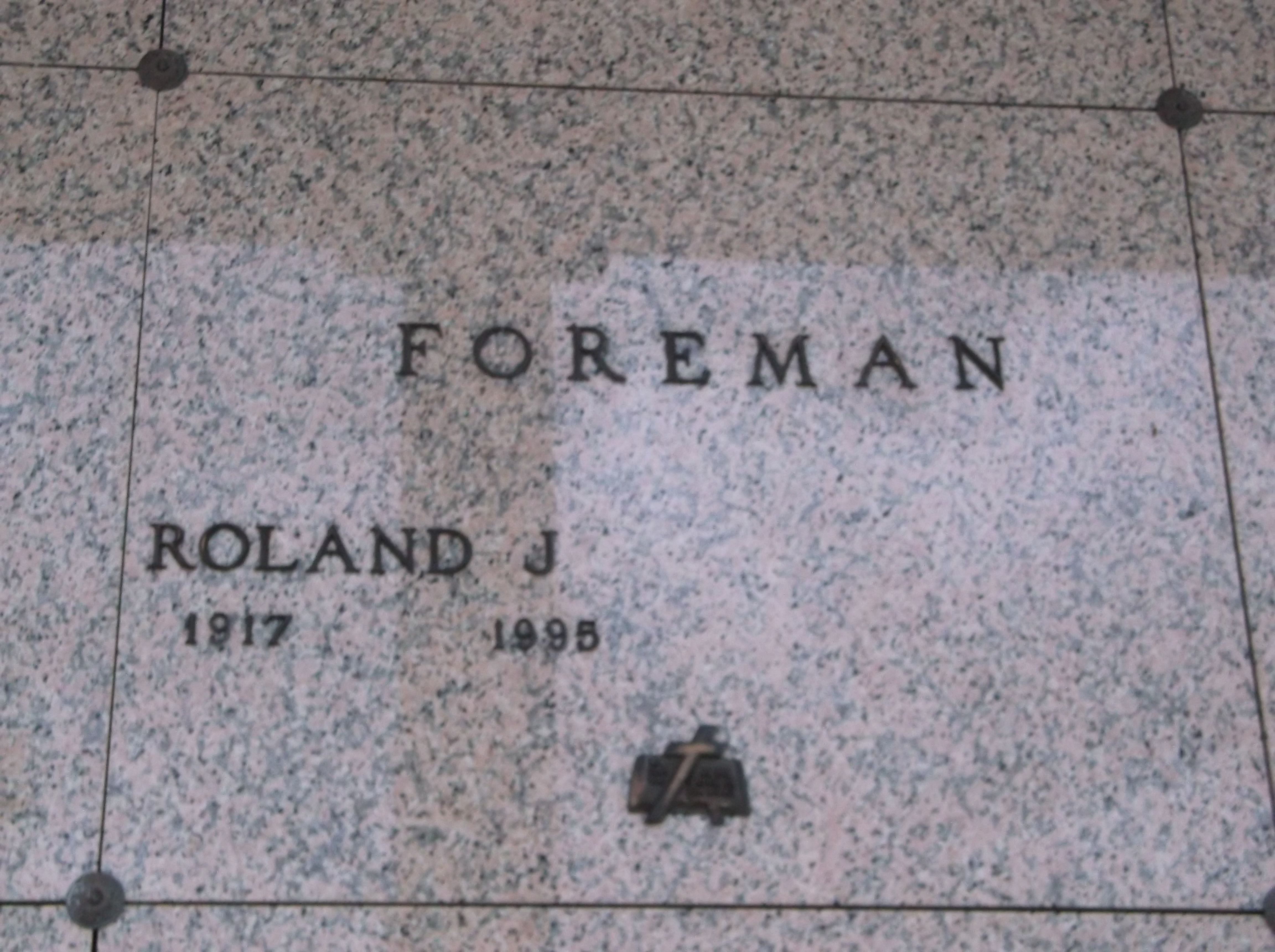 Roland J Foreman