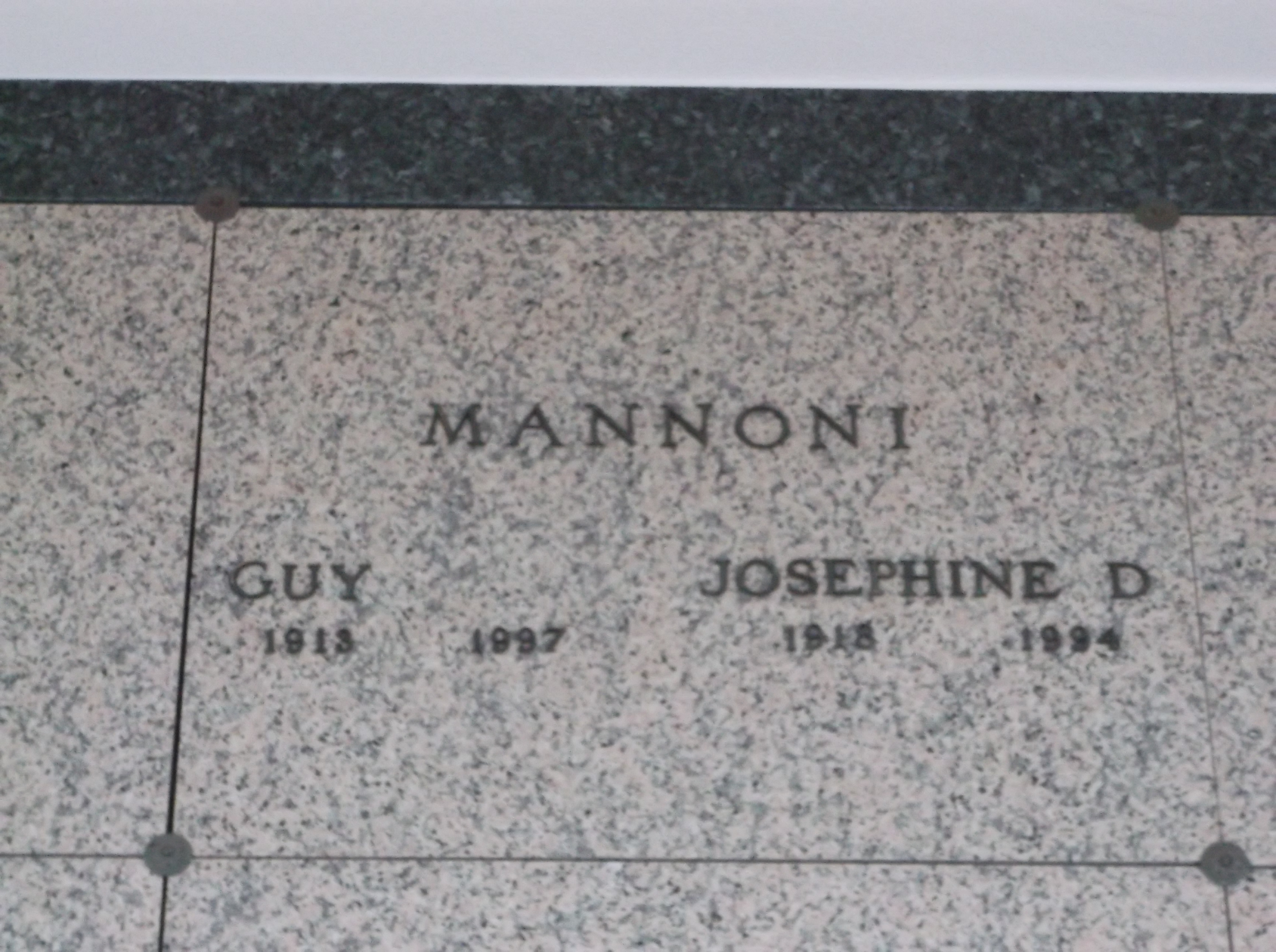 Josephine D Mannoni