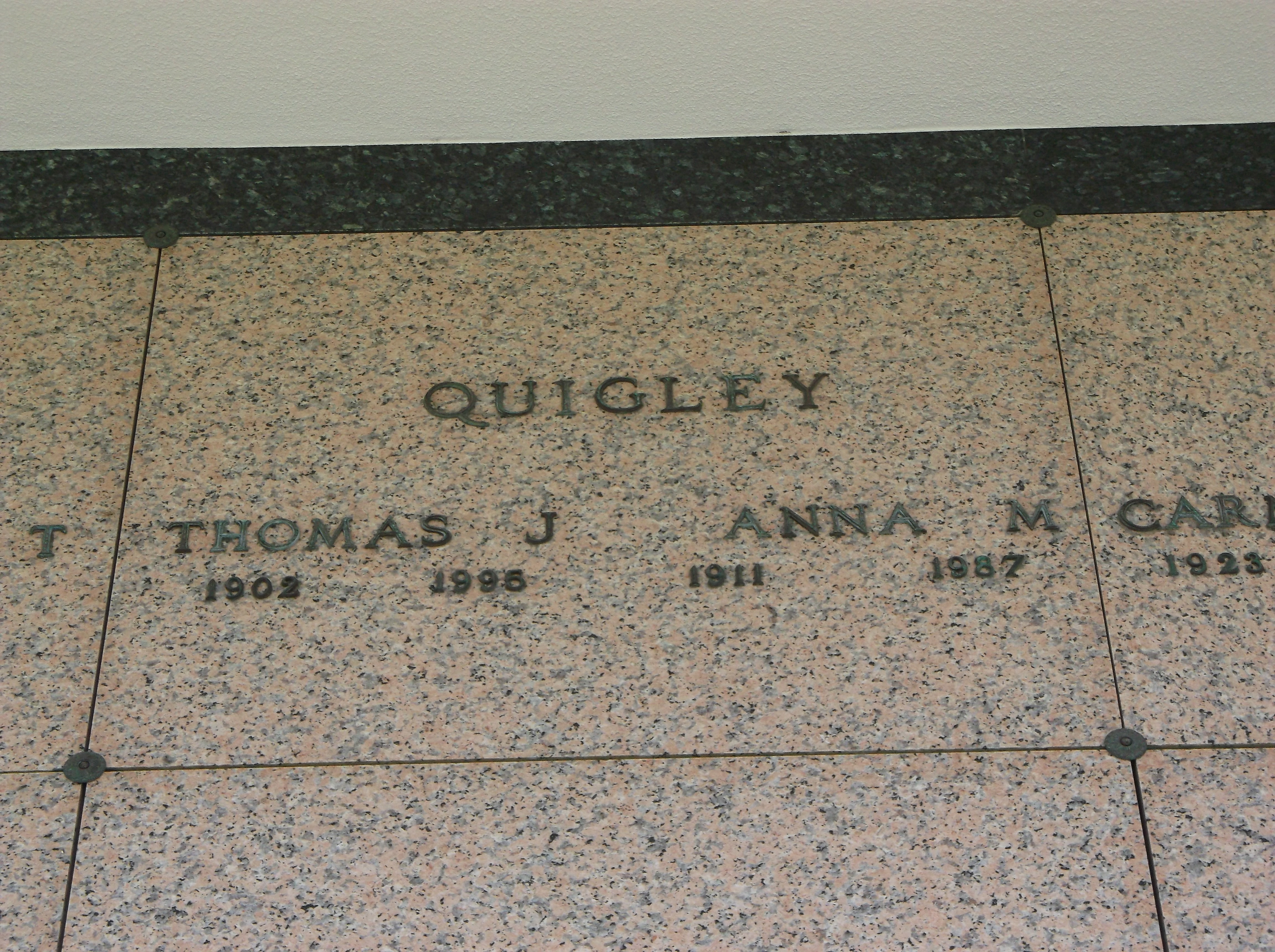 Anna M Quigley