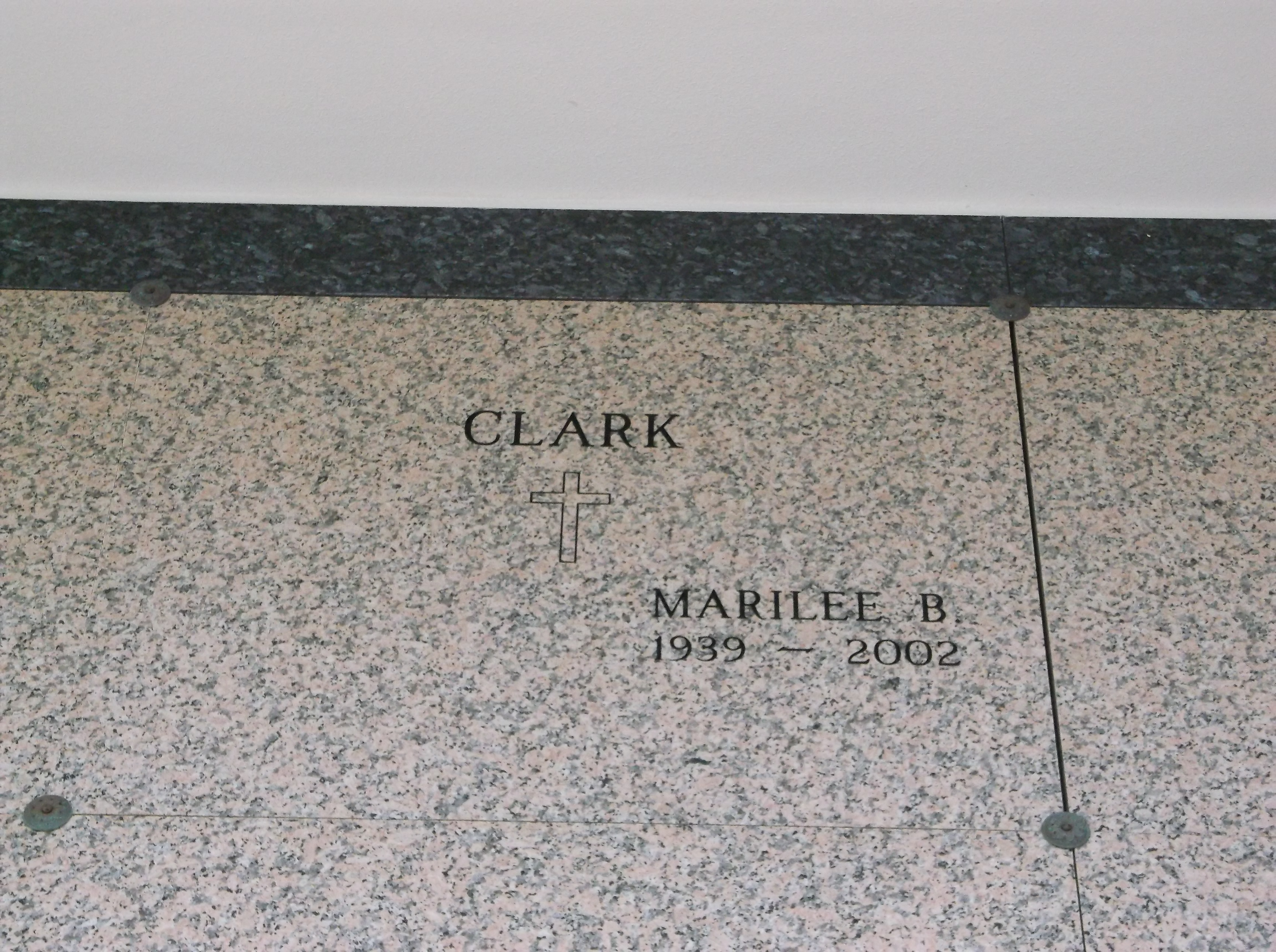 Marilee B Clark