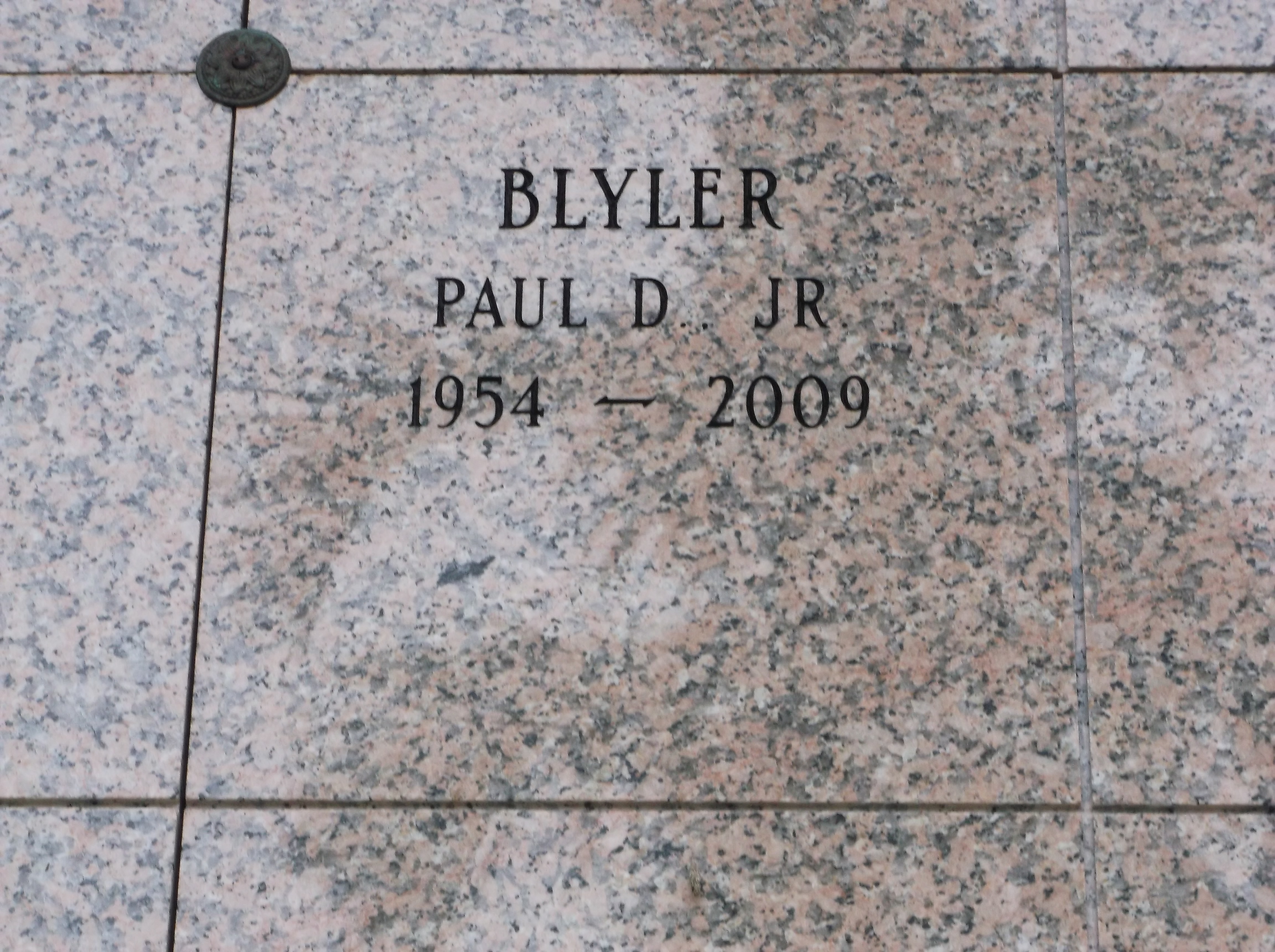 Paul D Blyler, Jr