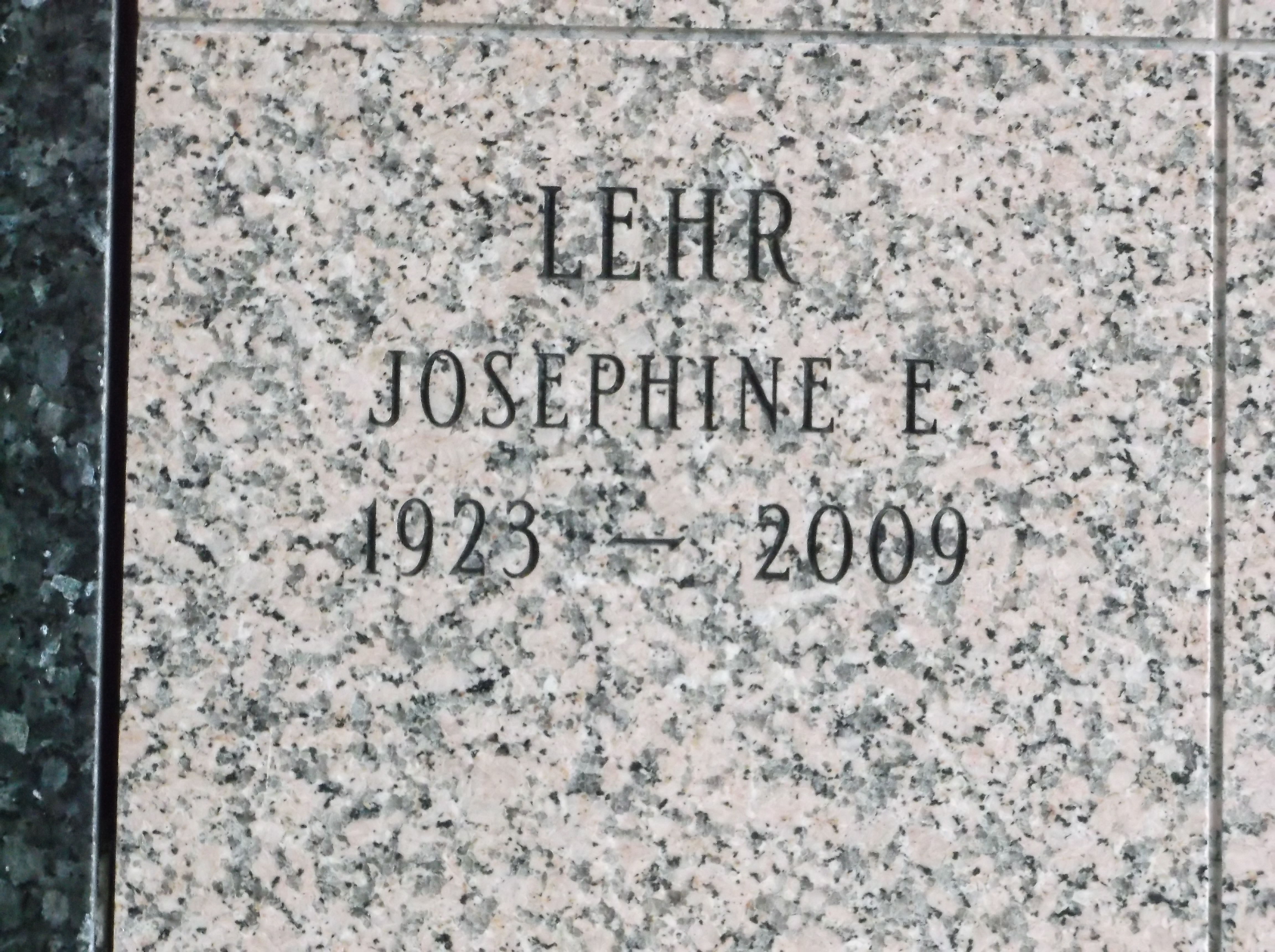 Josephine E Lehr