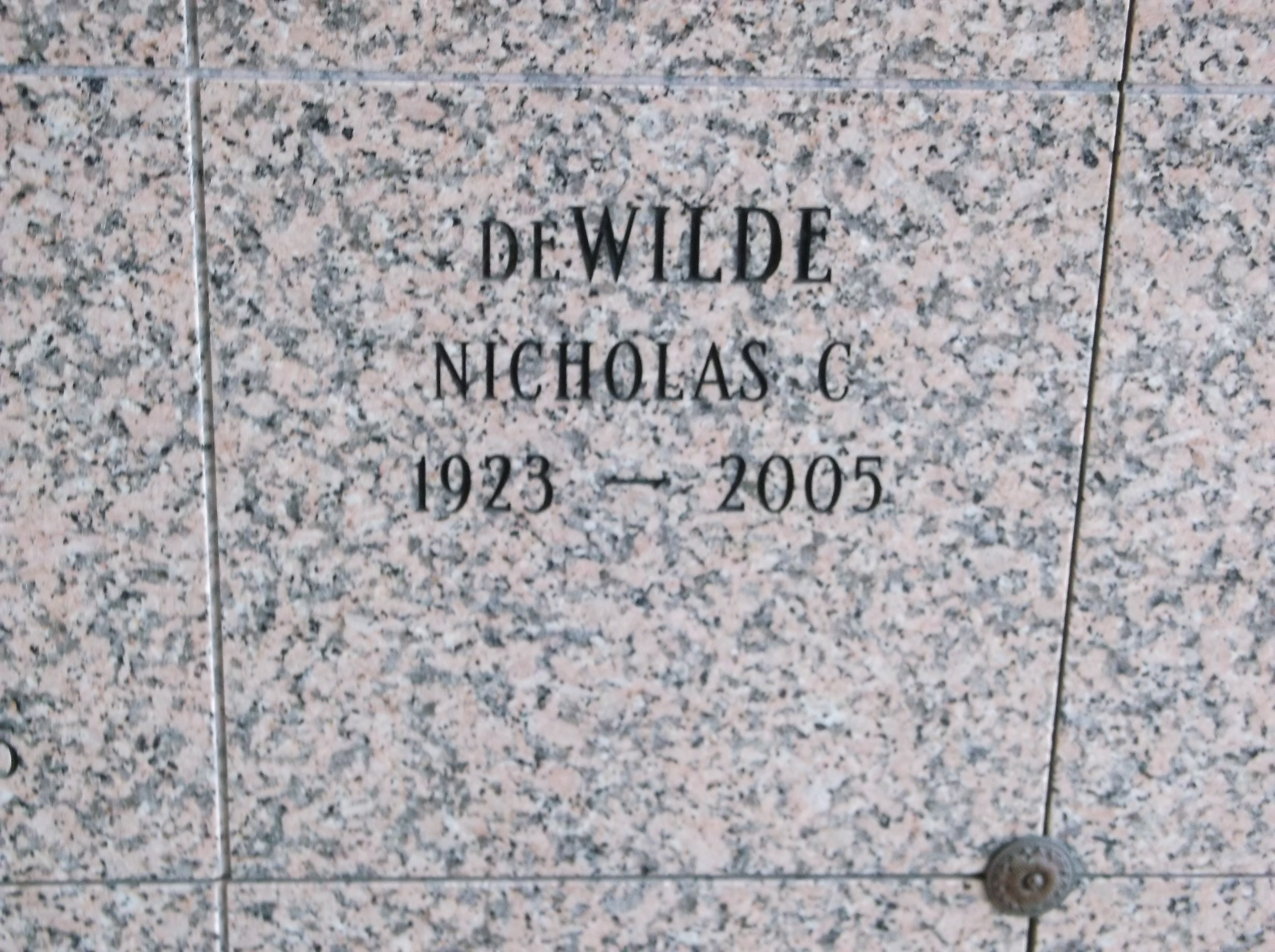 Nicholas C DeWilde