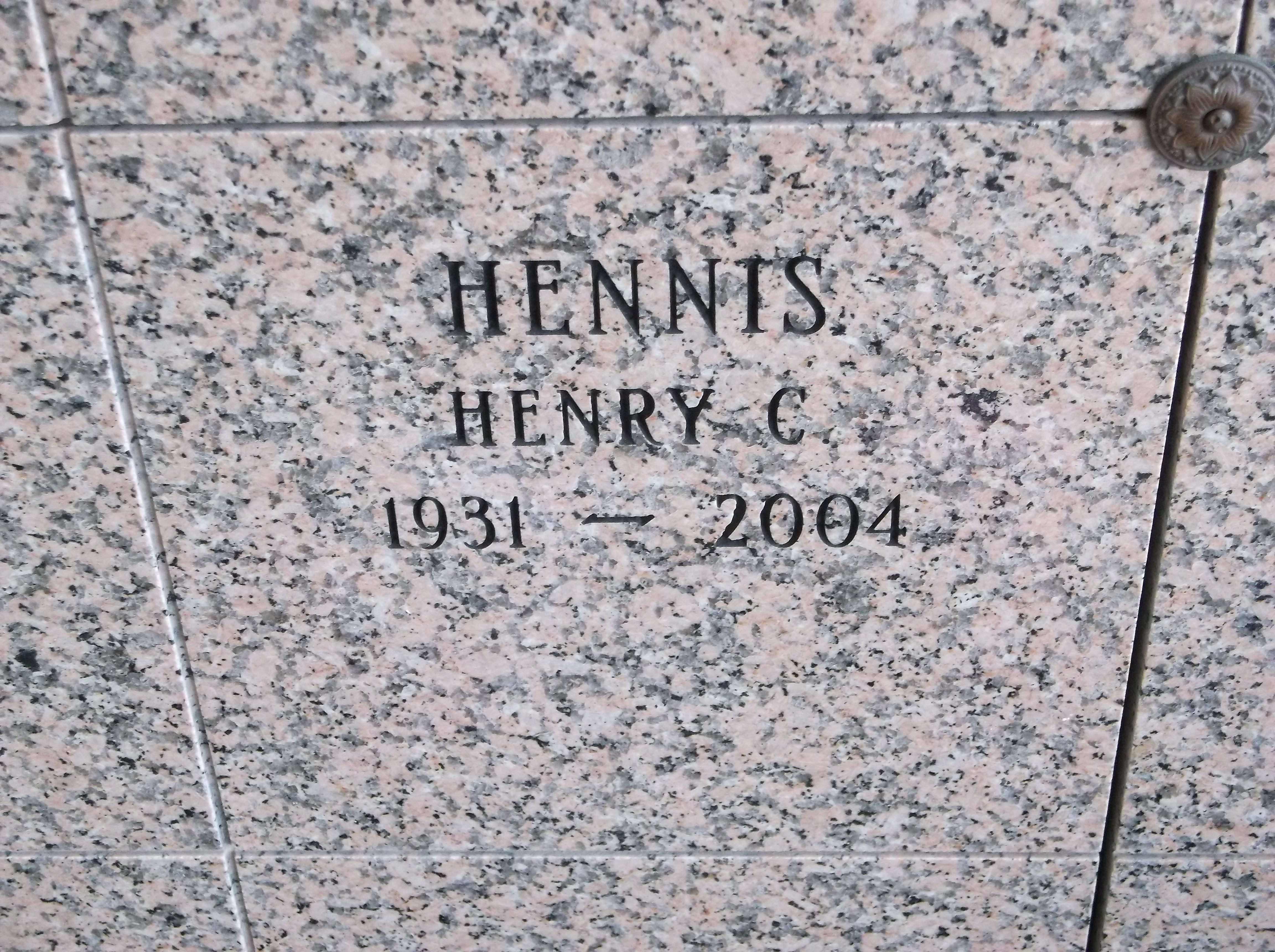 Henry C Hennis