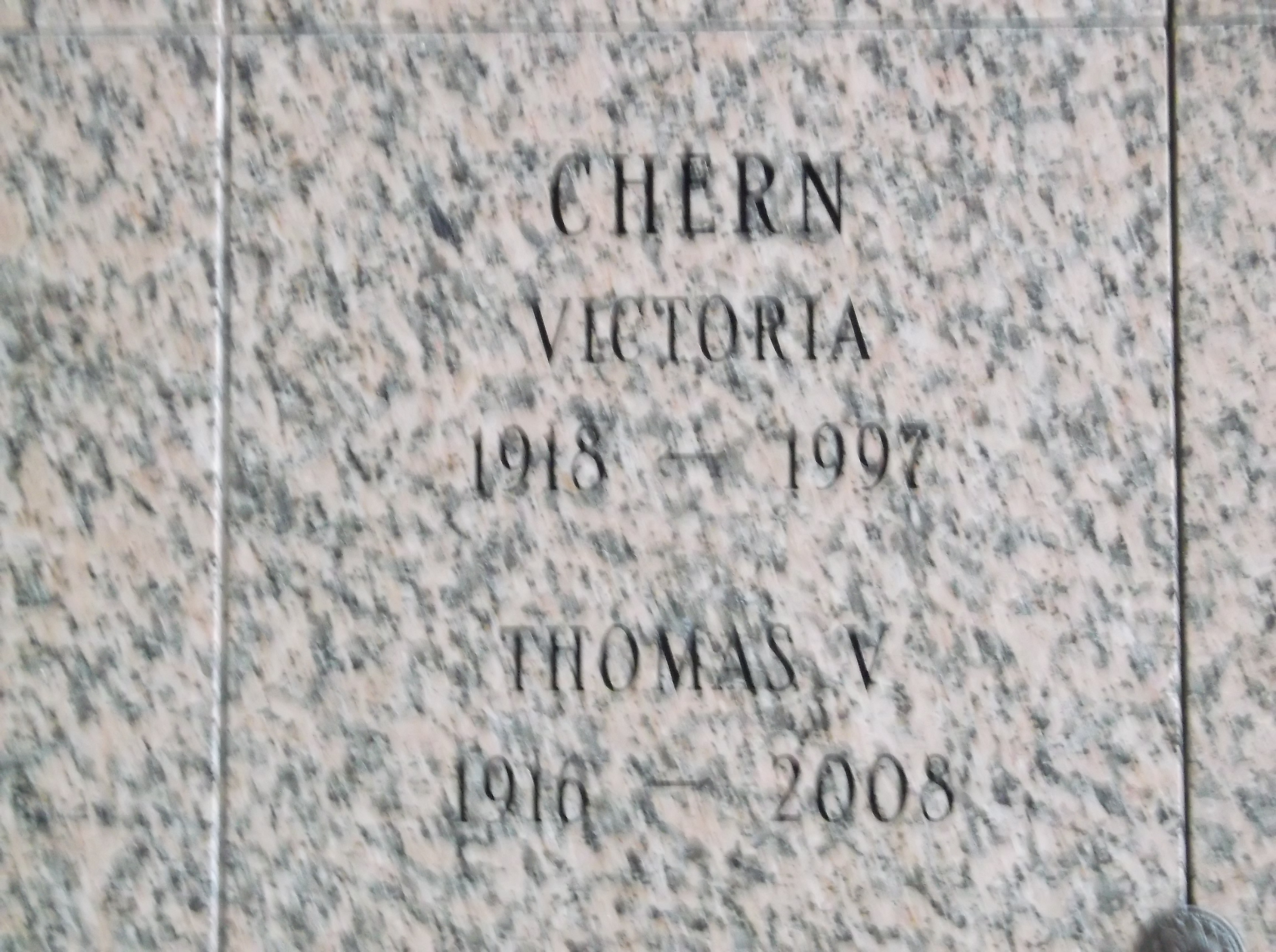 Thomas V Chern