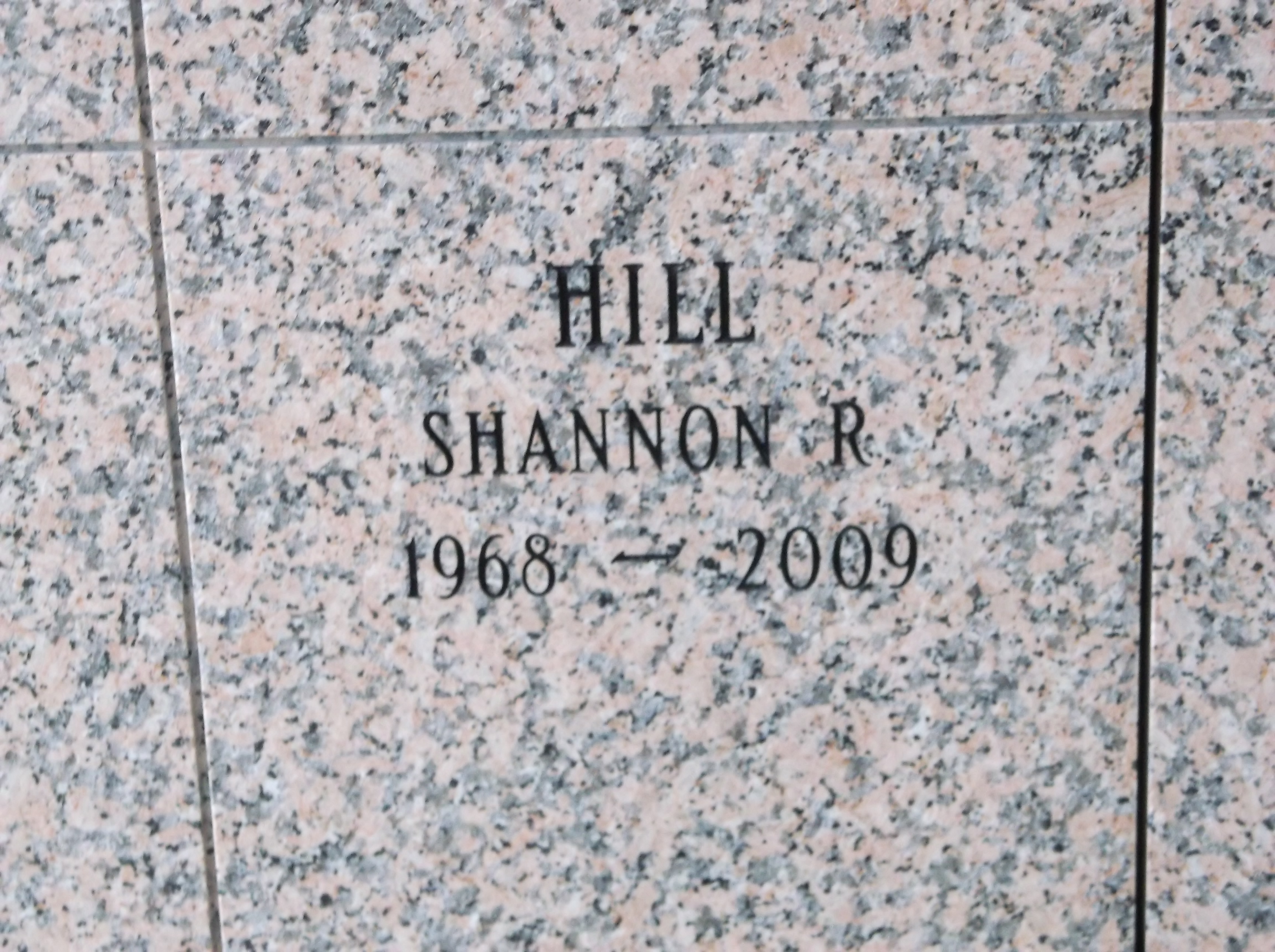 Shannon R Hill