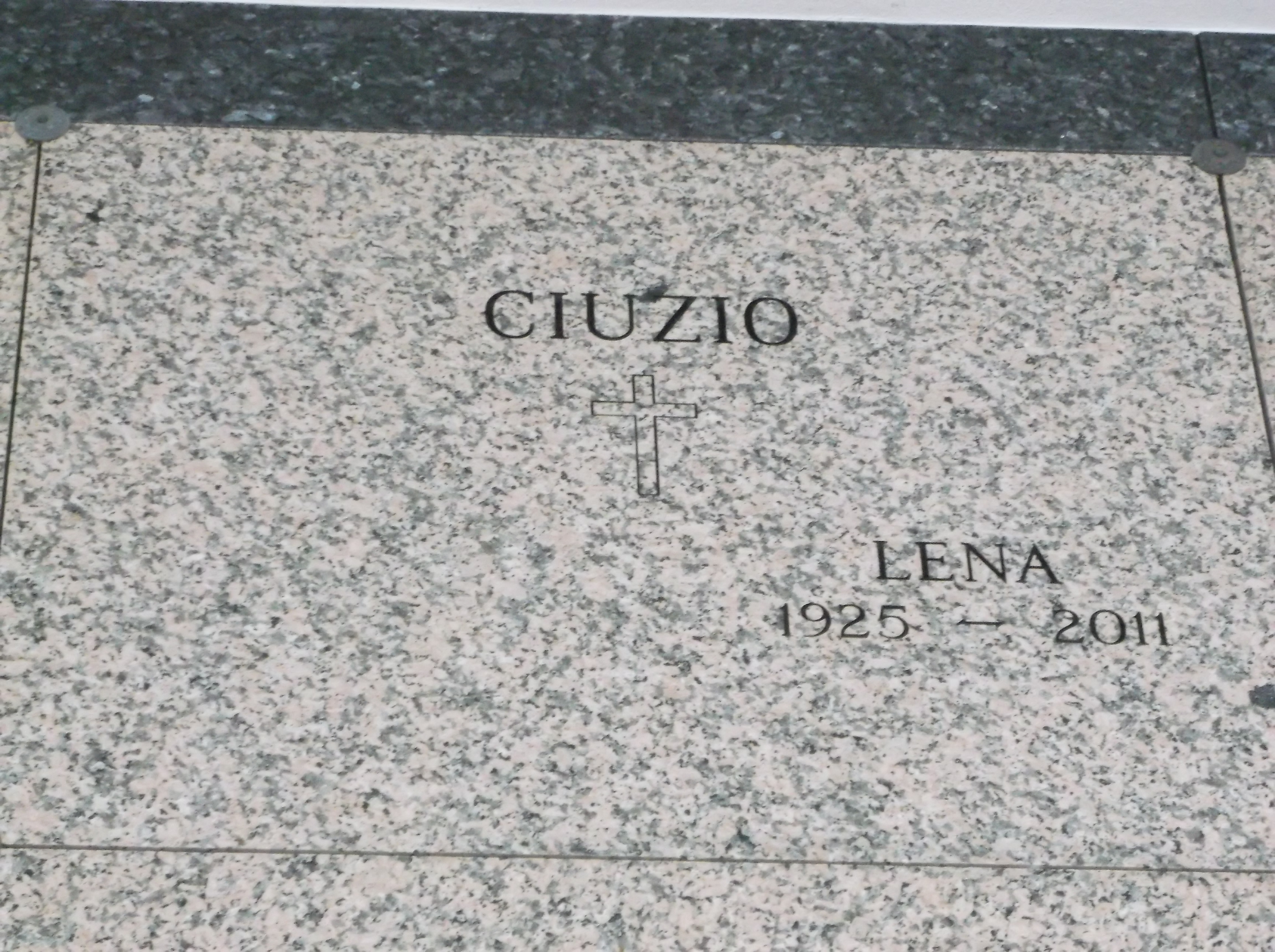 Lena Ciuzio