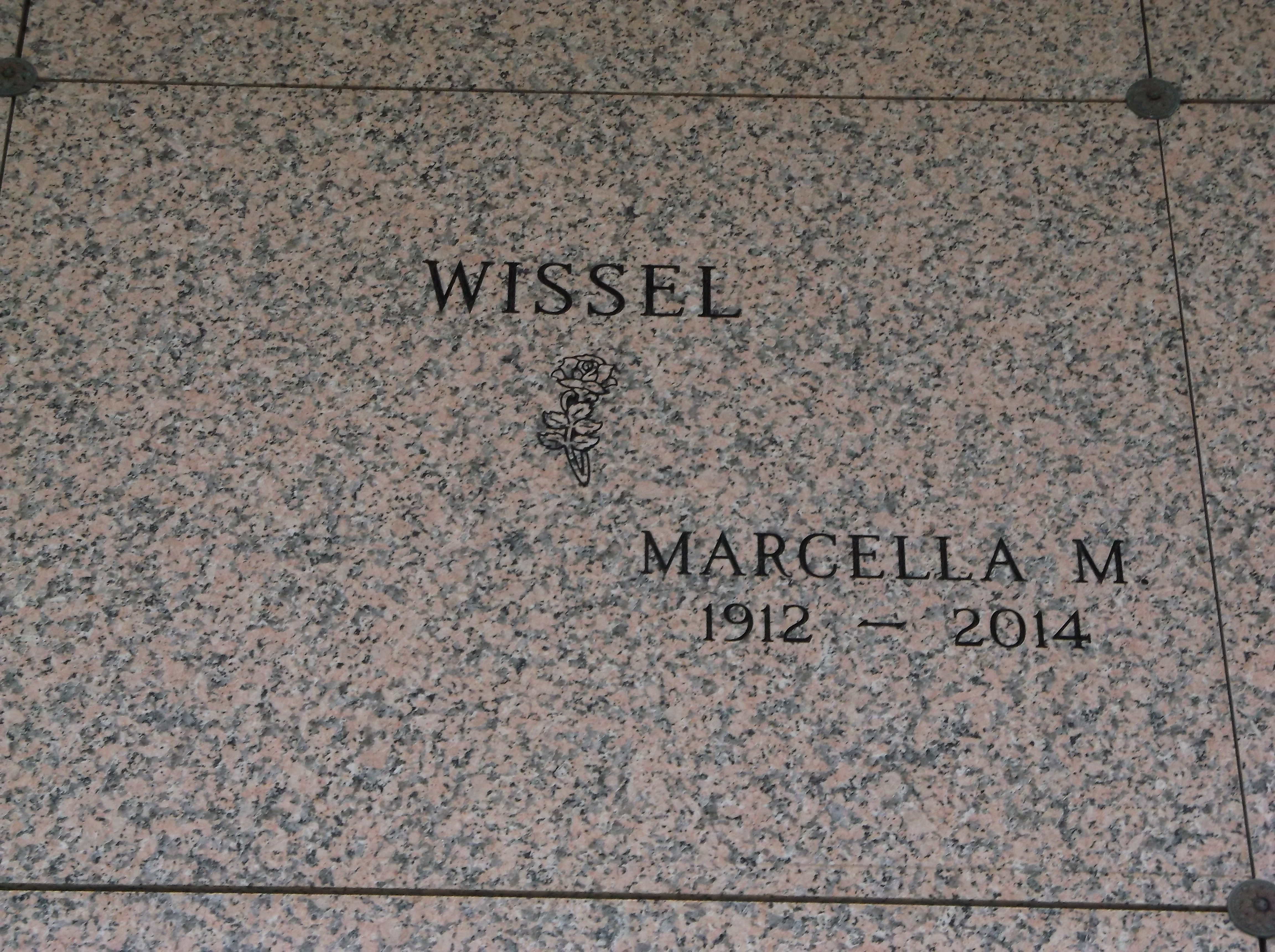 Marcella M Wissel