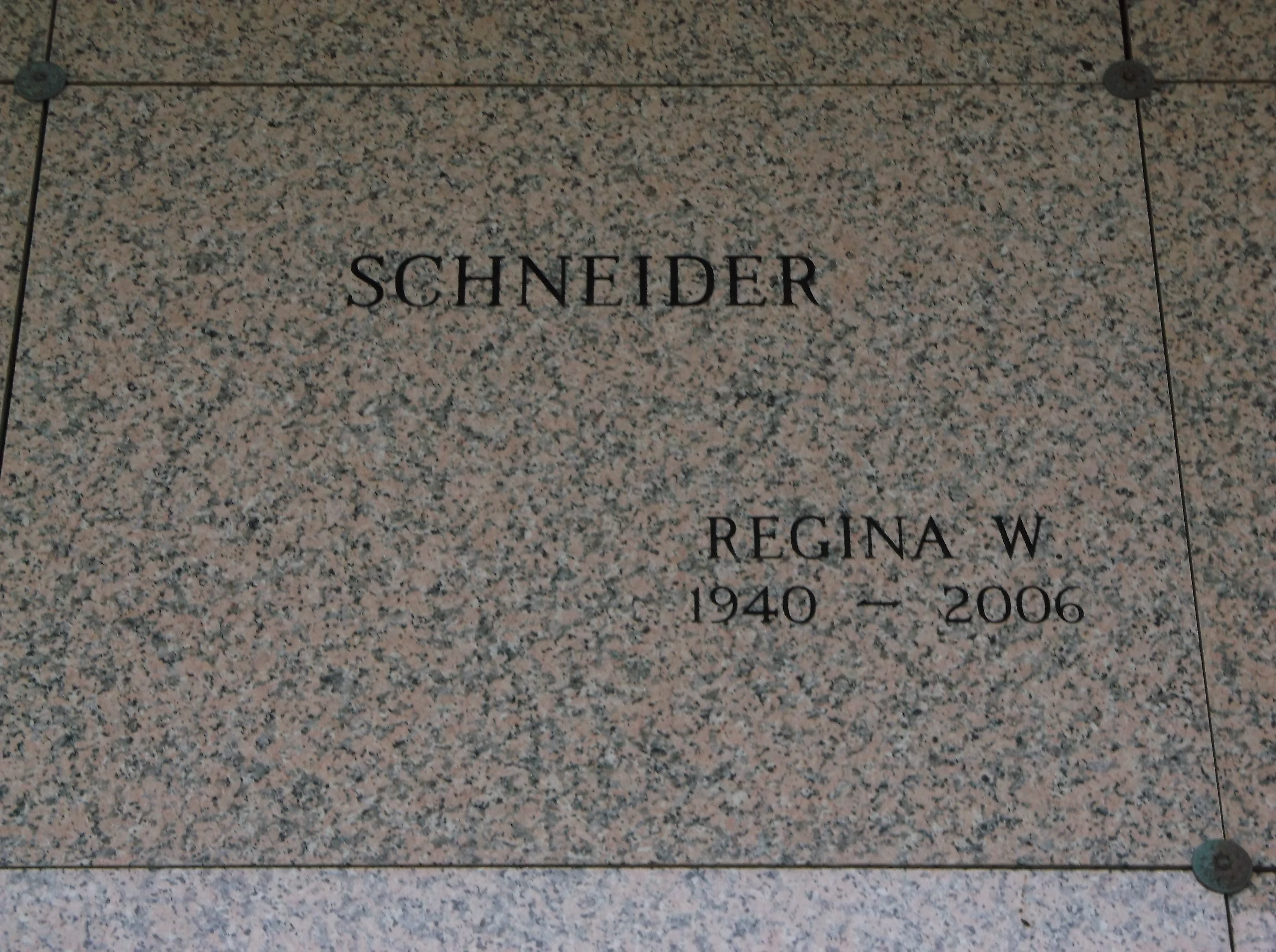 Regina W Schneider