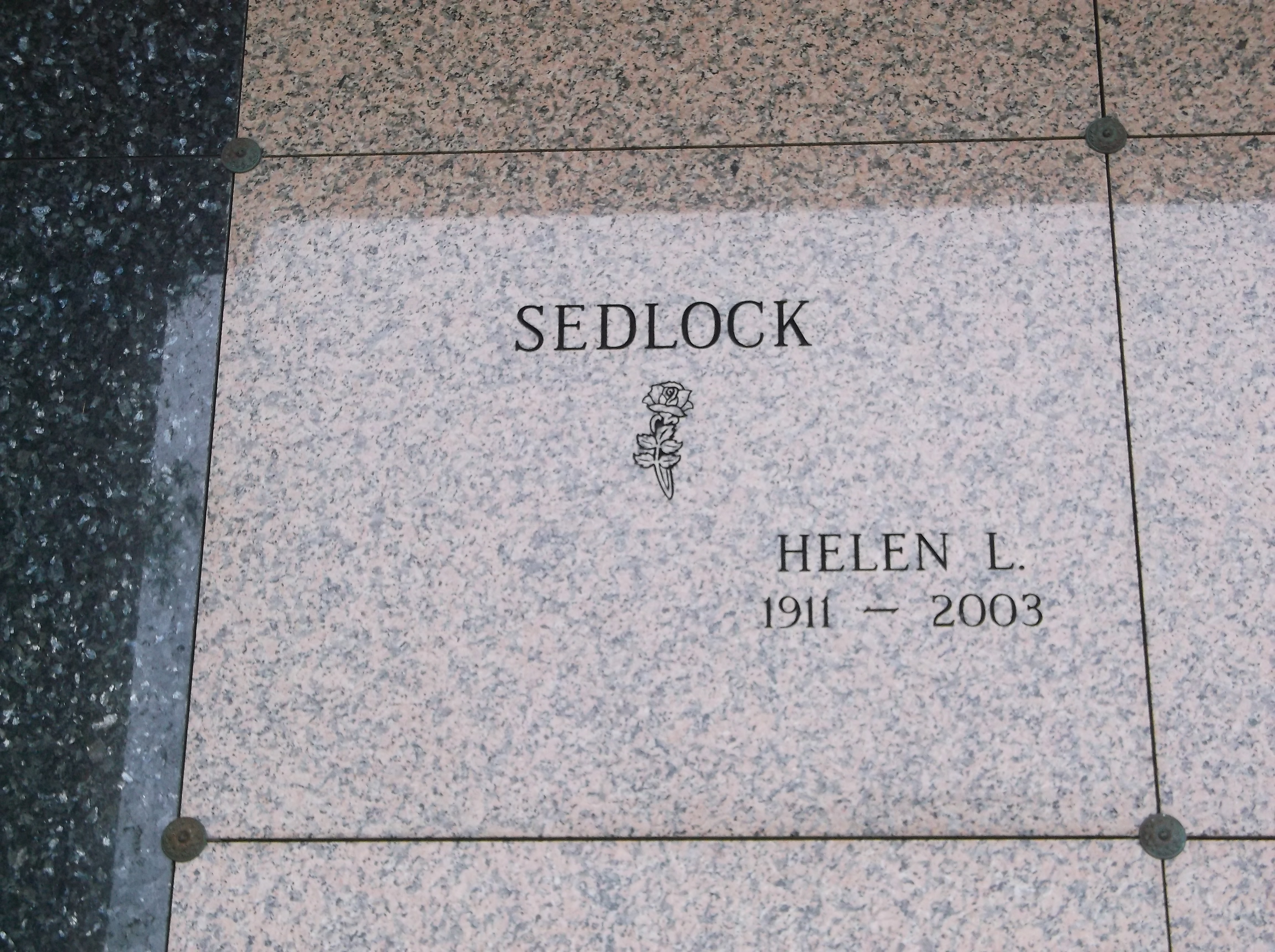 Helen L Sedlock