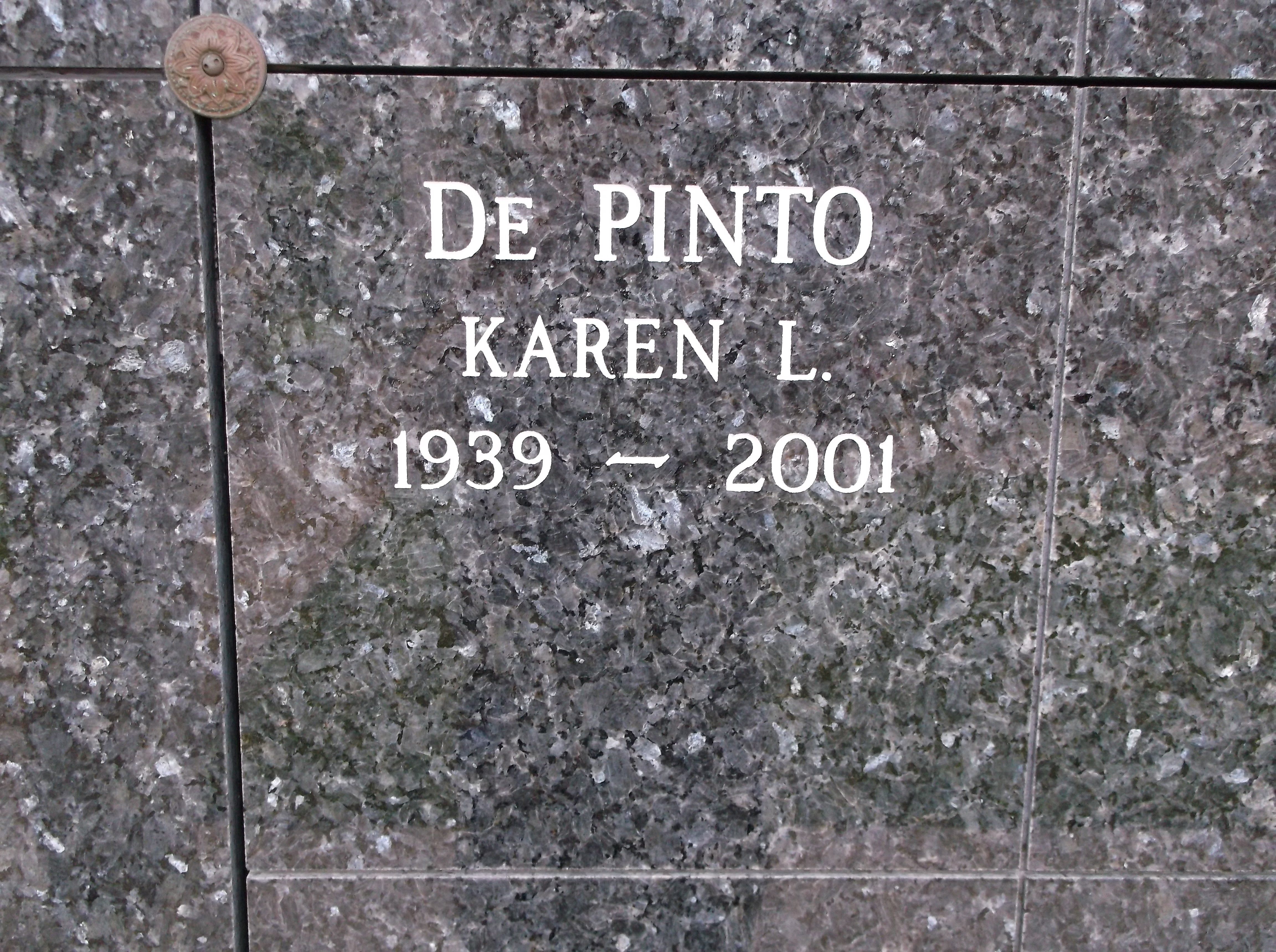Karen L De Pinto