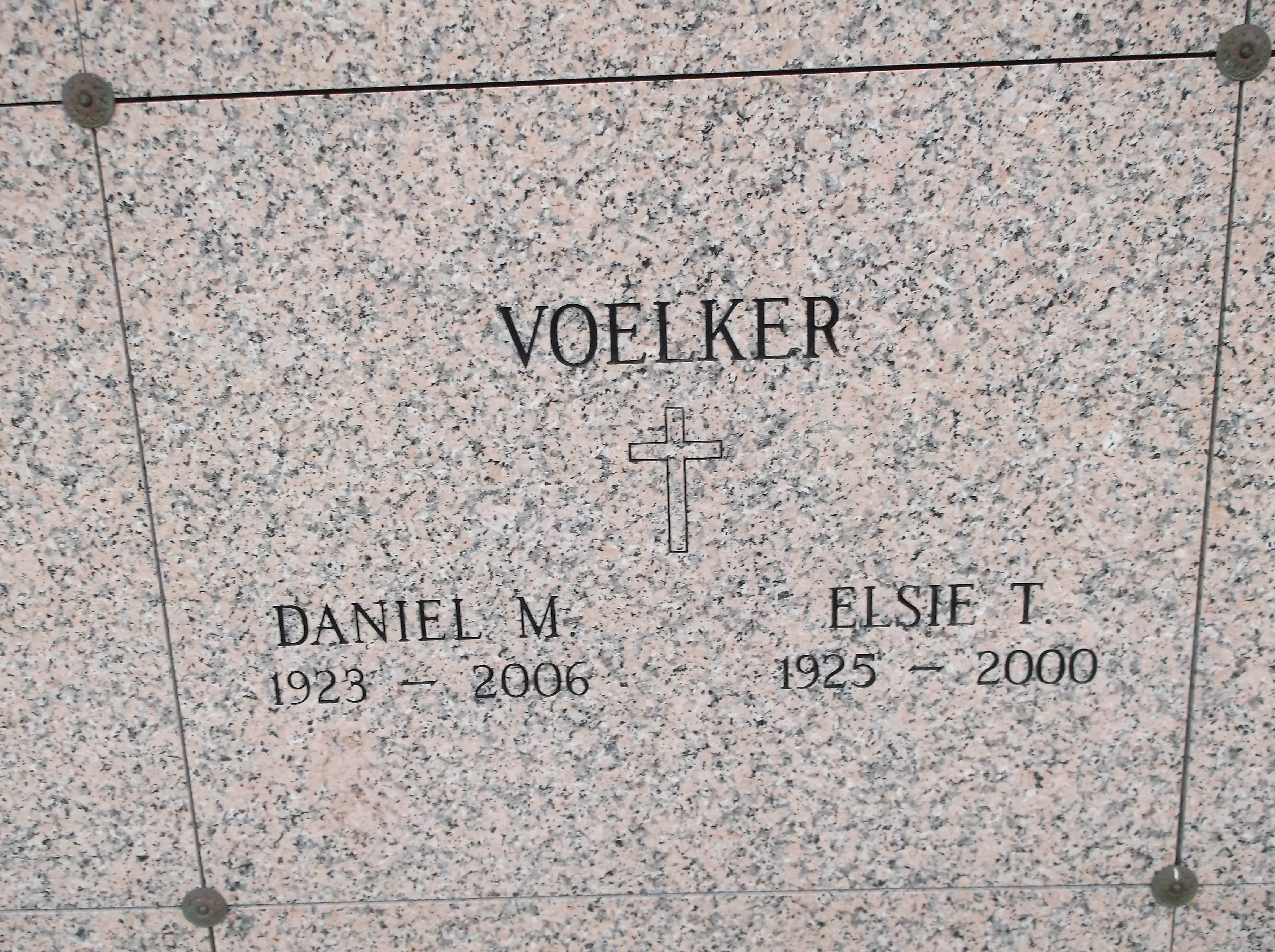 Daniel M Voelker