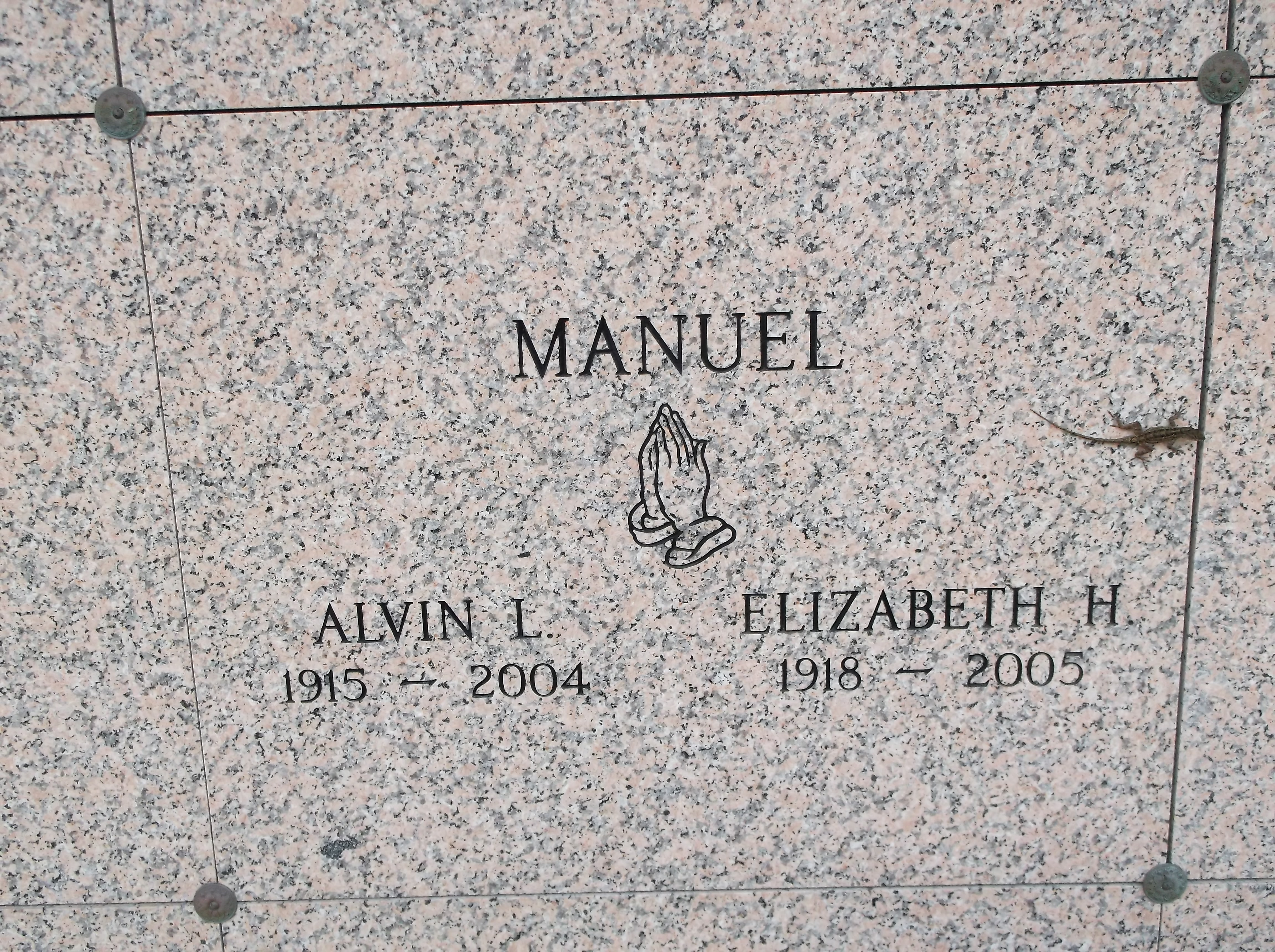Elizabeth H Manuel