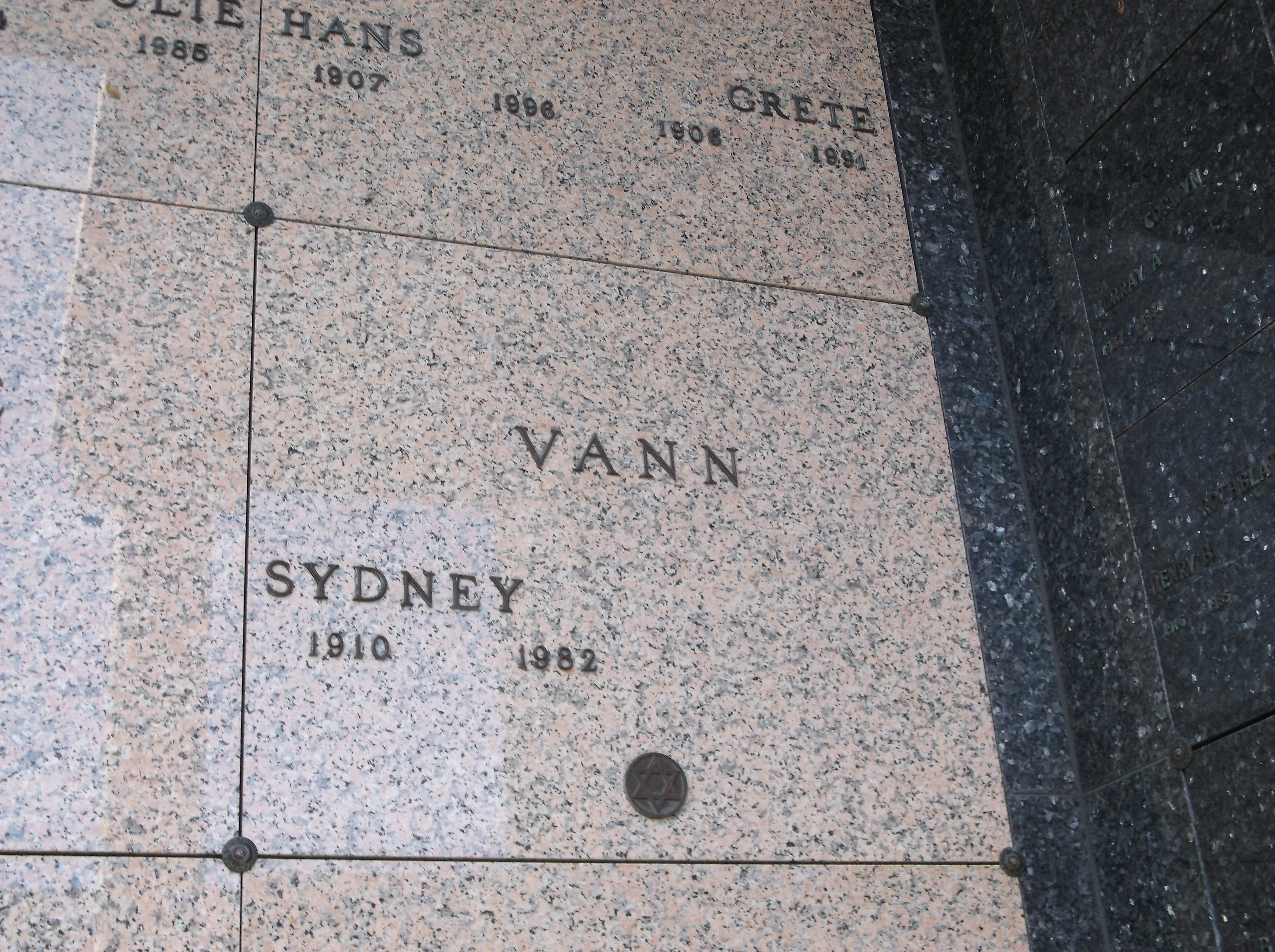 Sydney Vann