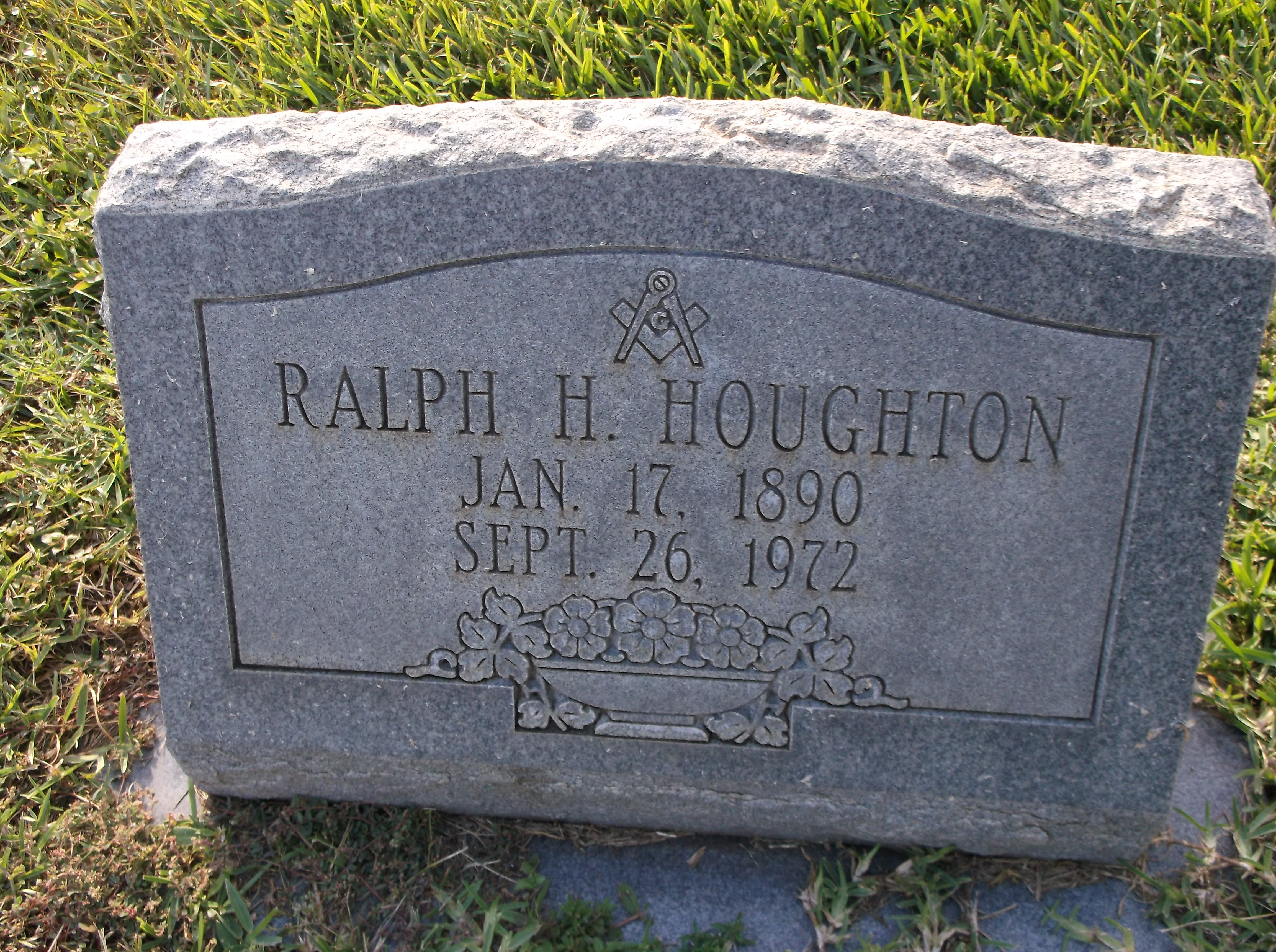 Ralph H Houghton