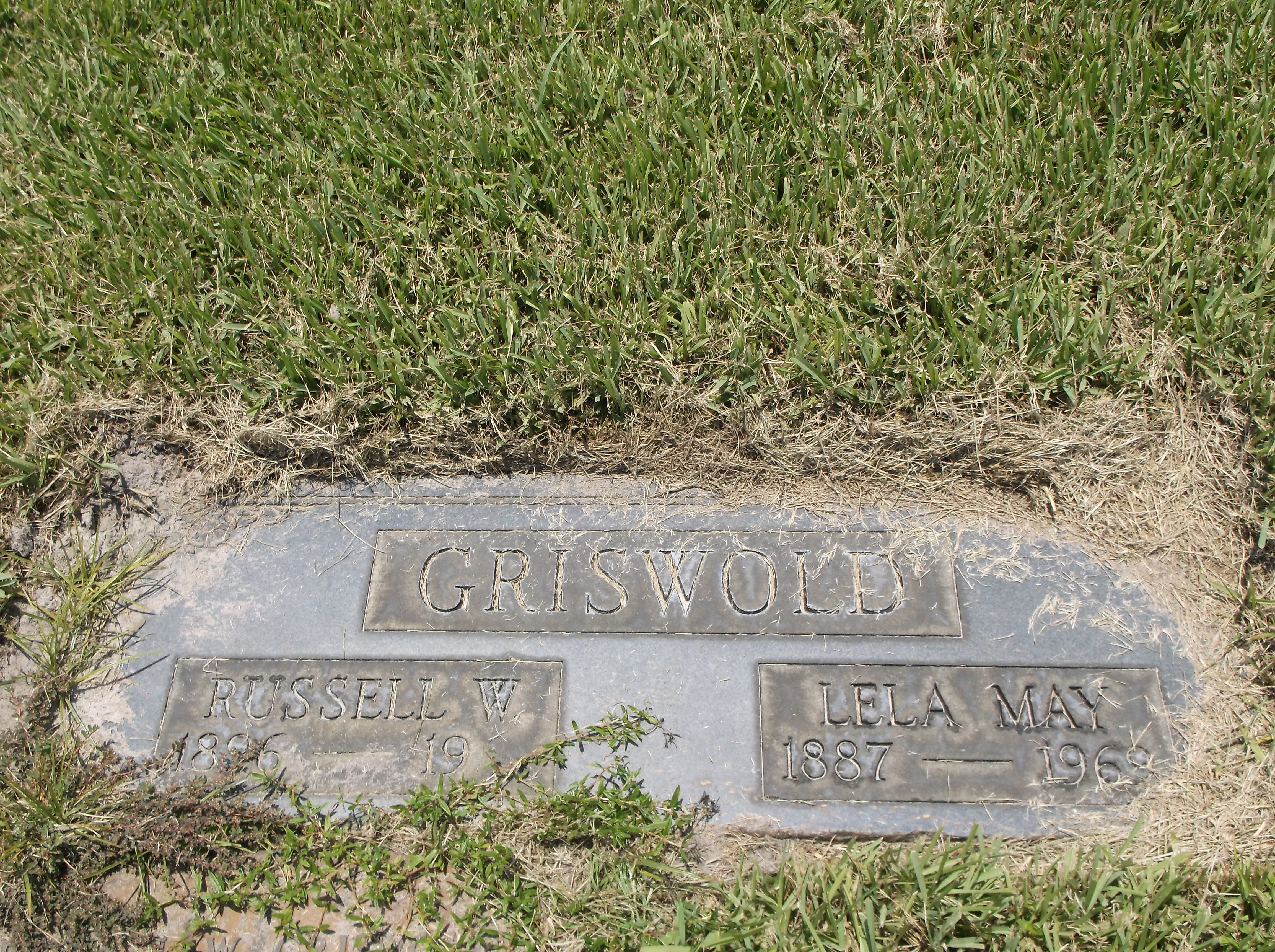 Russell W Griswold