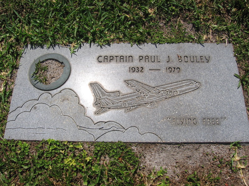 Capt Paul J Bouley