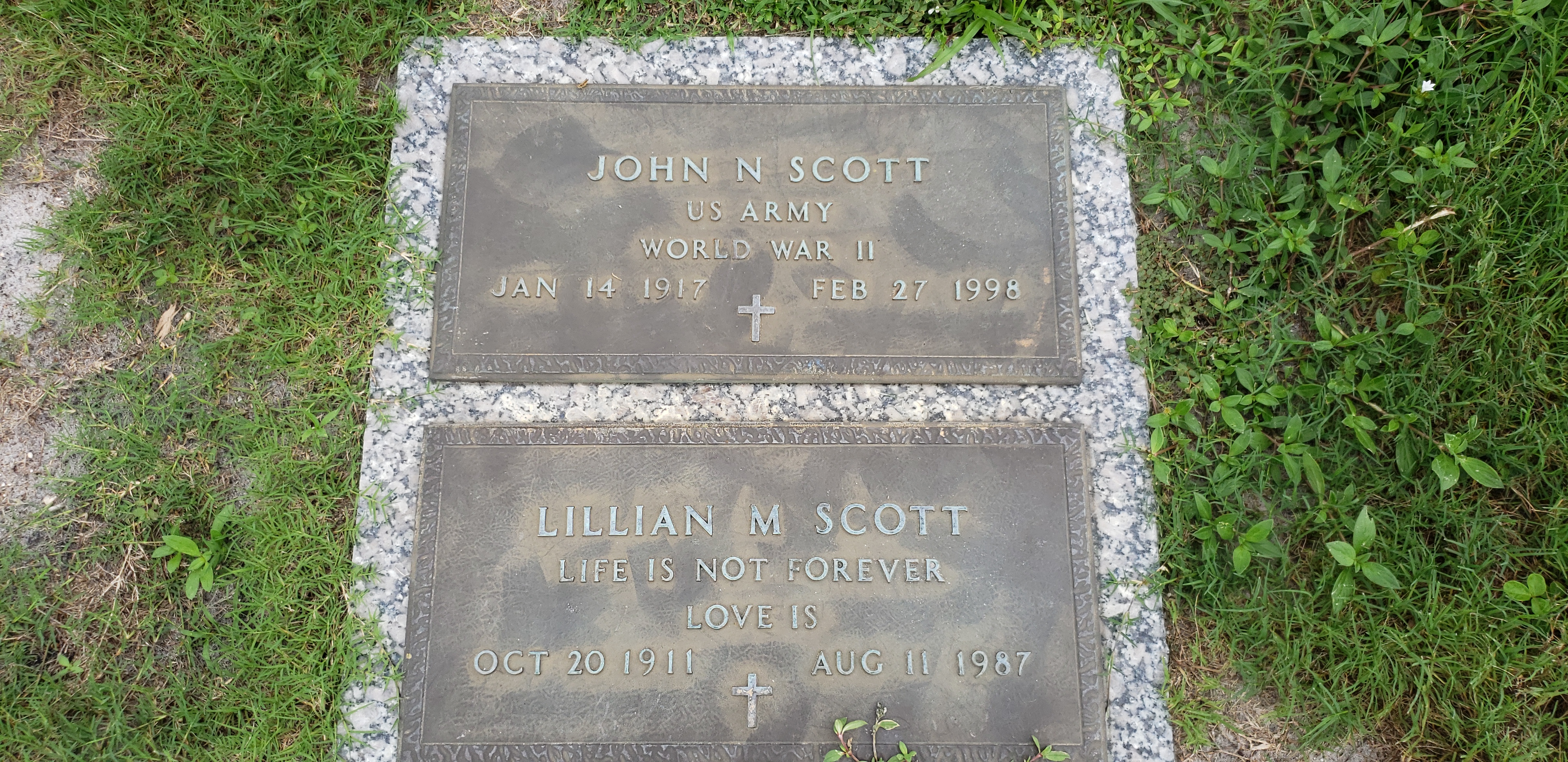 Lillian M Scott