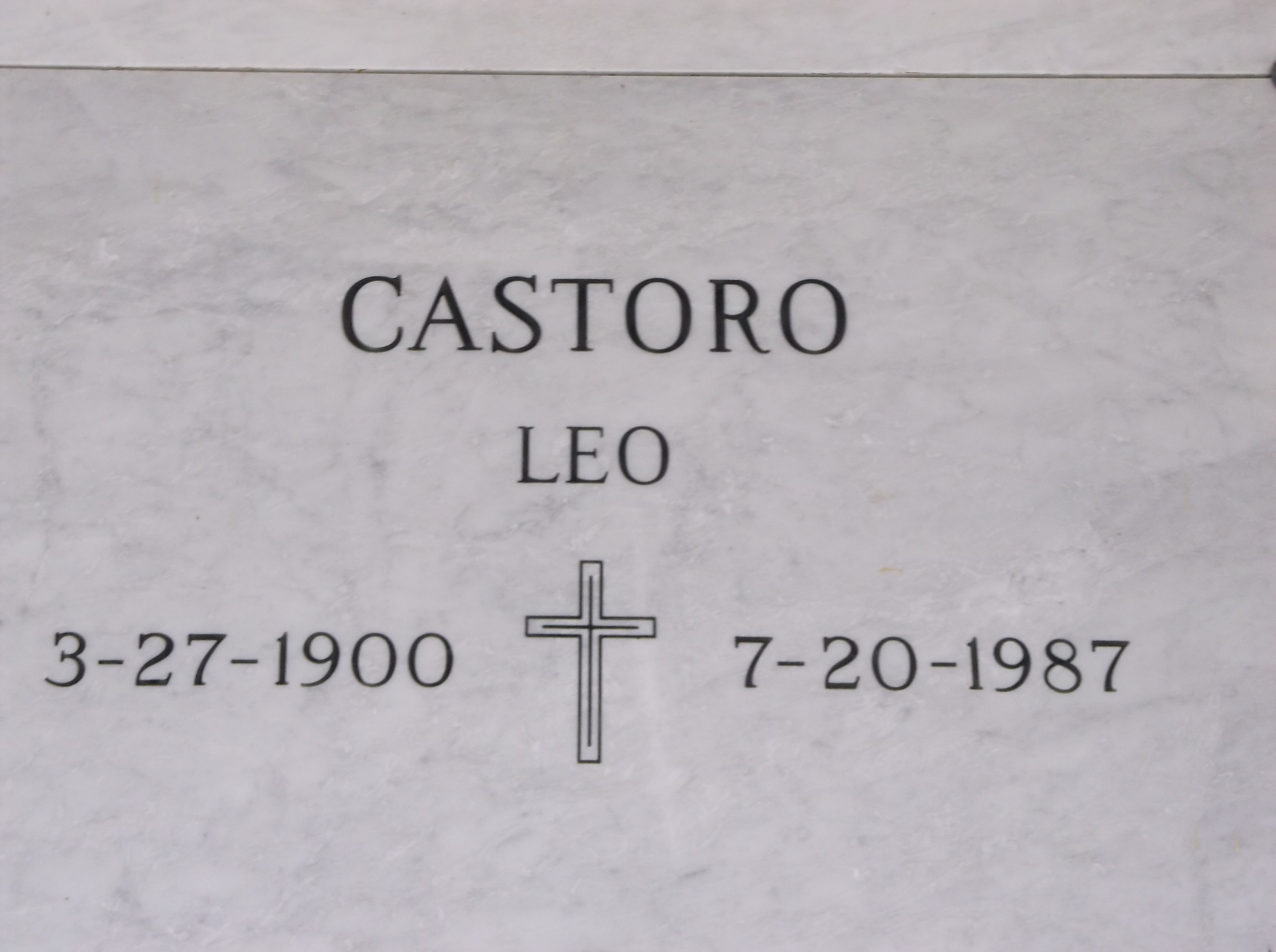 Leo Castoro