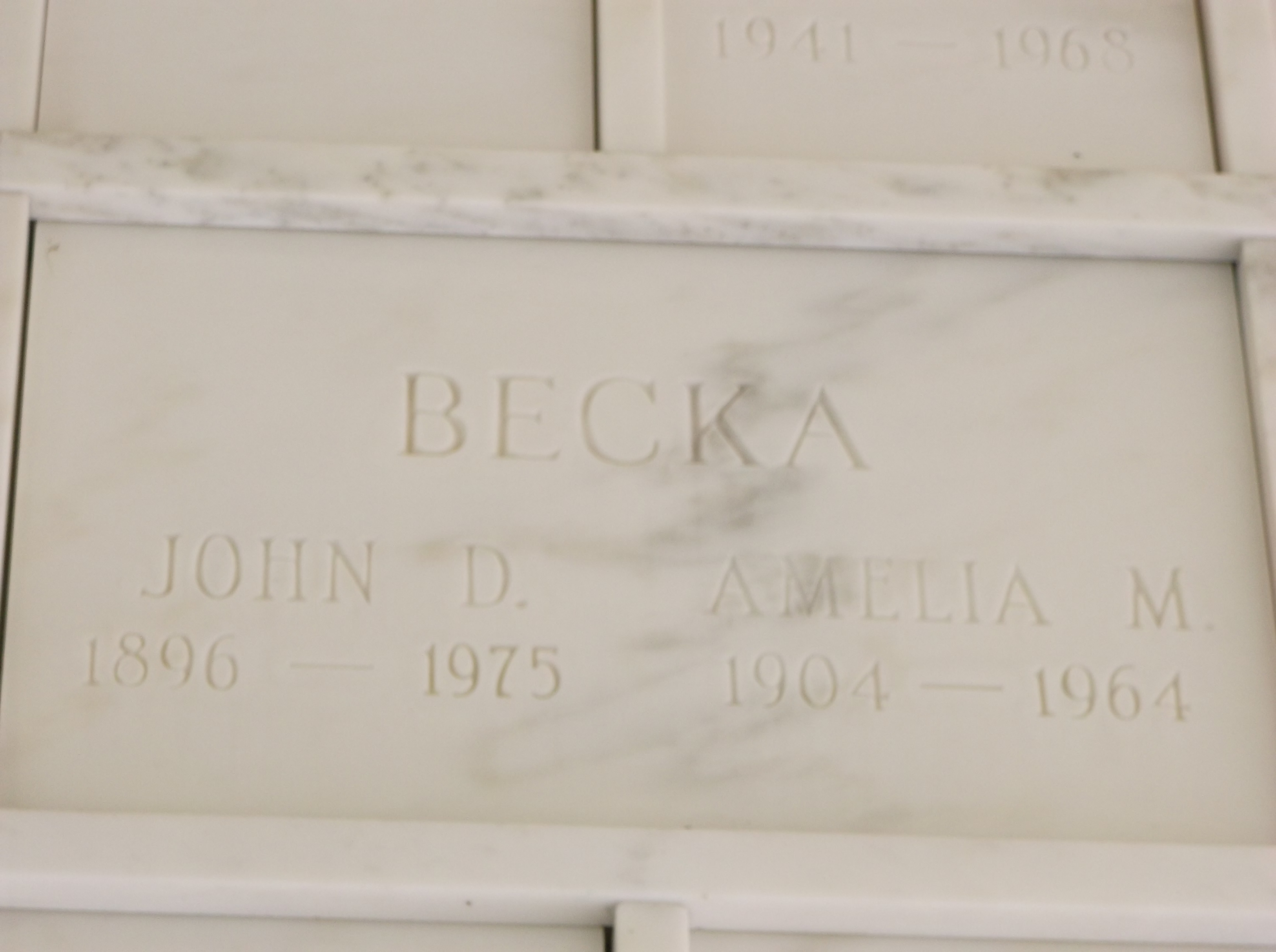 Amelia M Becka