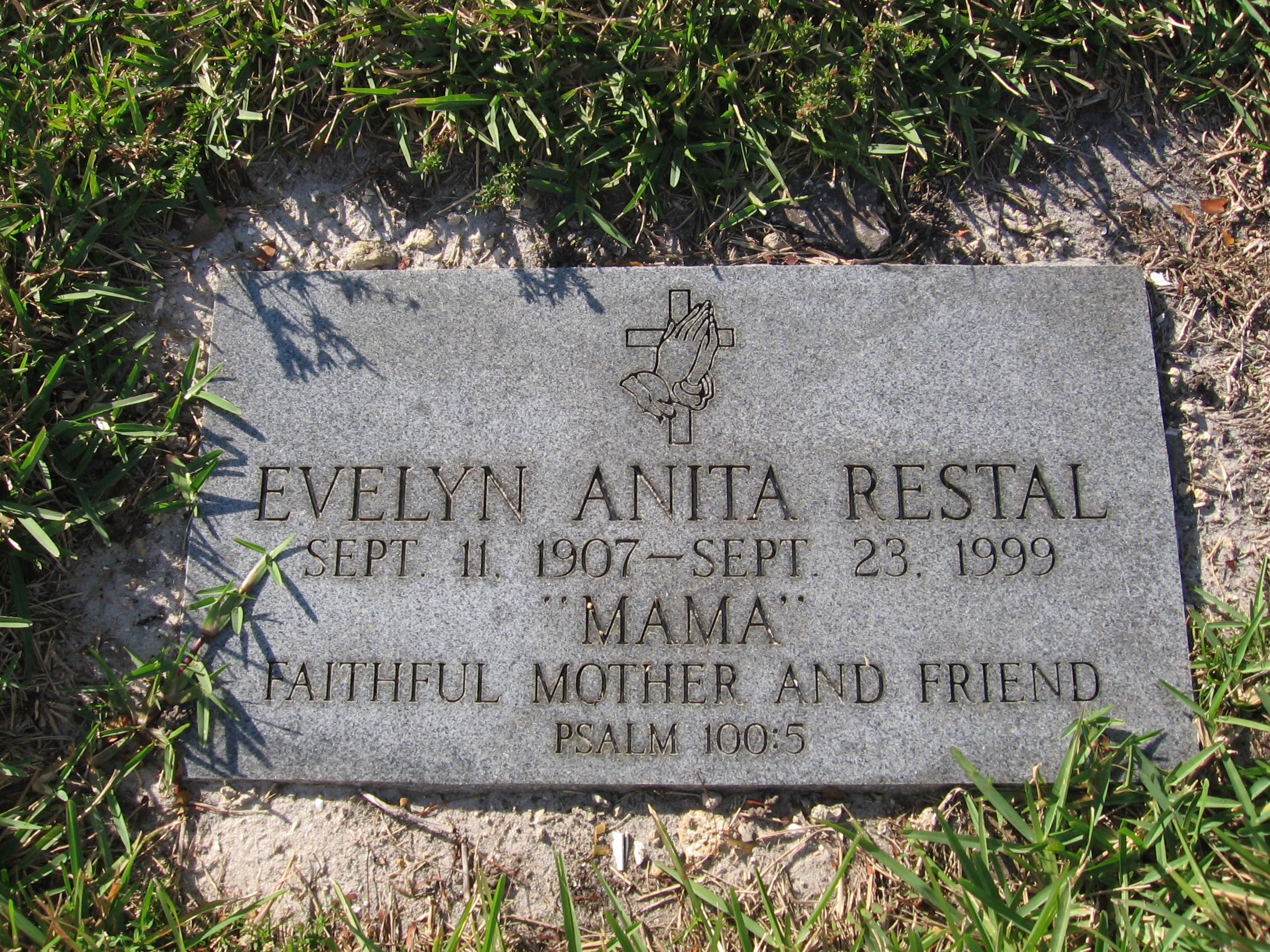 Evelyn Anita Restal