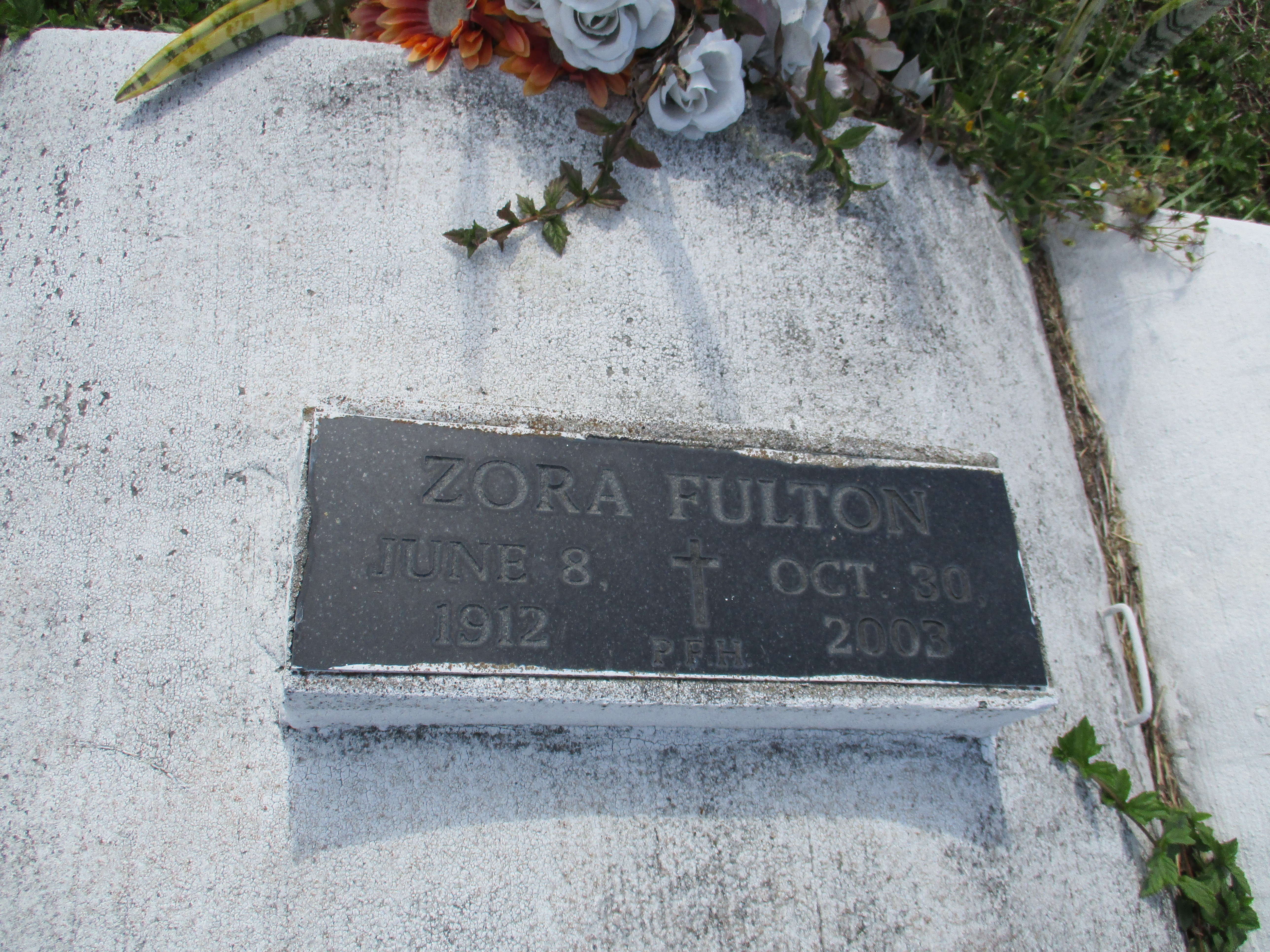 Zora Fulton